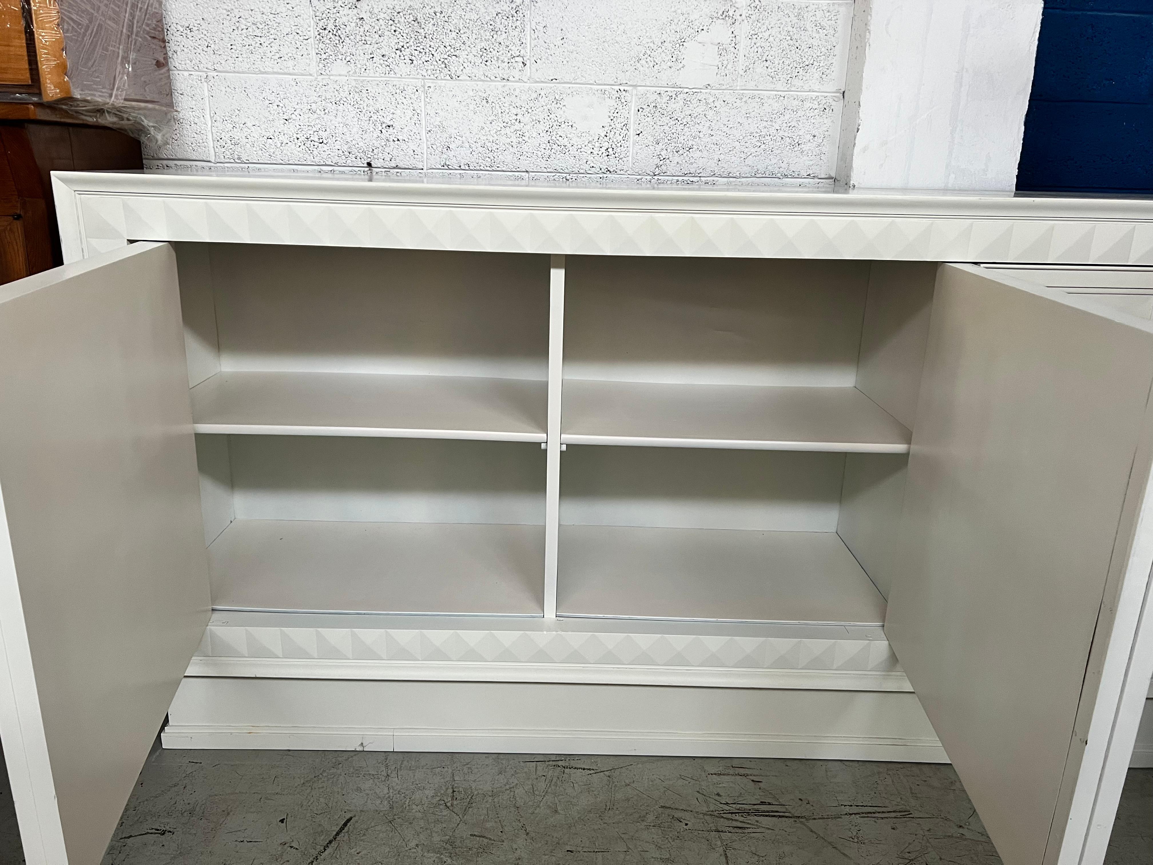Italian White Sideboard  and Light Blue Mirror Att. to Paolo Buffa For Sale 10