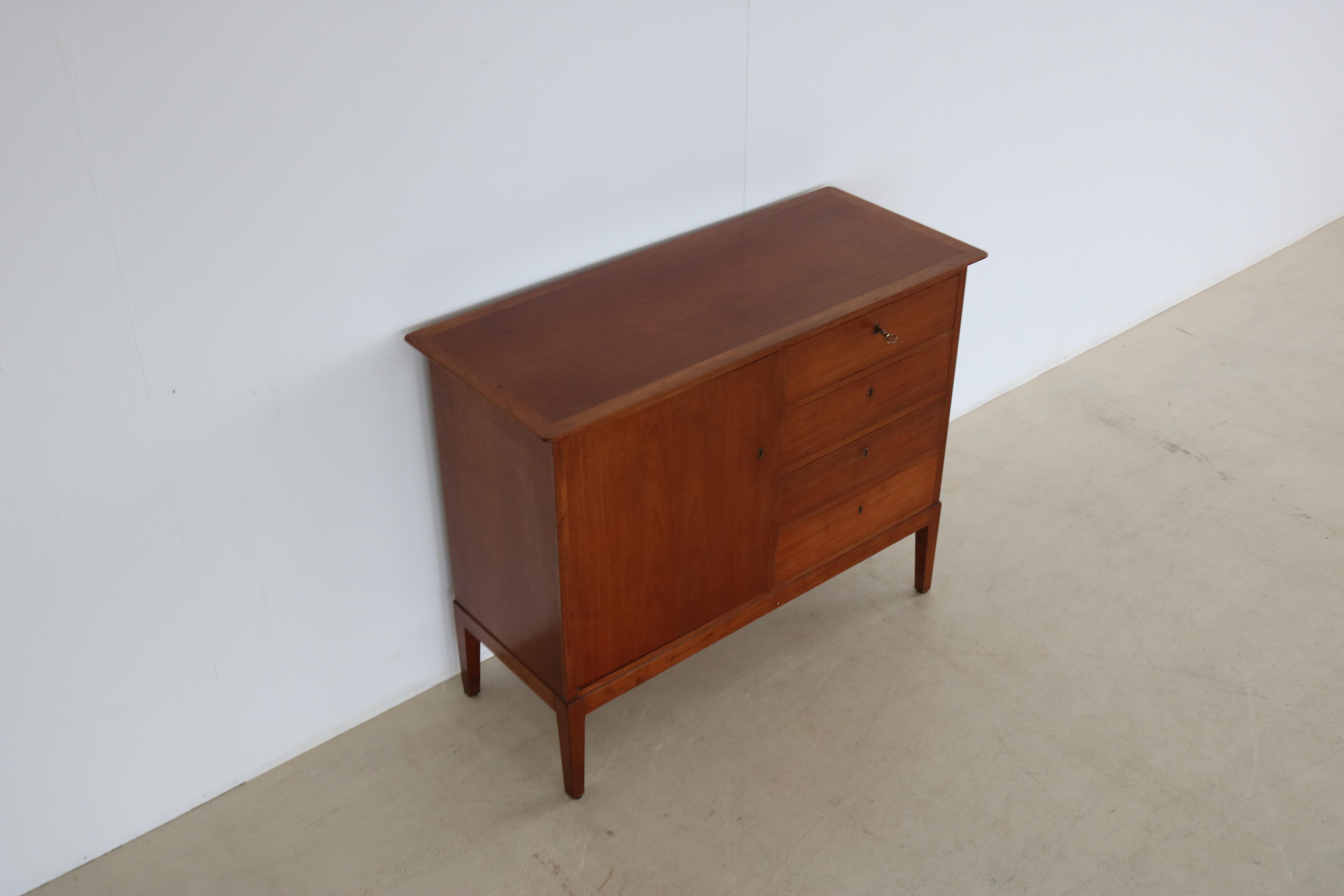 Vintage Sideboard Locker 1940s Fritz Hansen 4