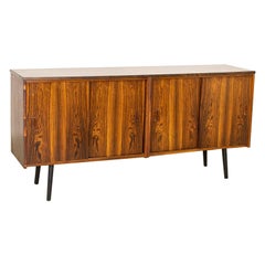 Aparador vintage Credenza moderna de mediados de siglo de Dinamarca
