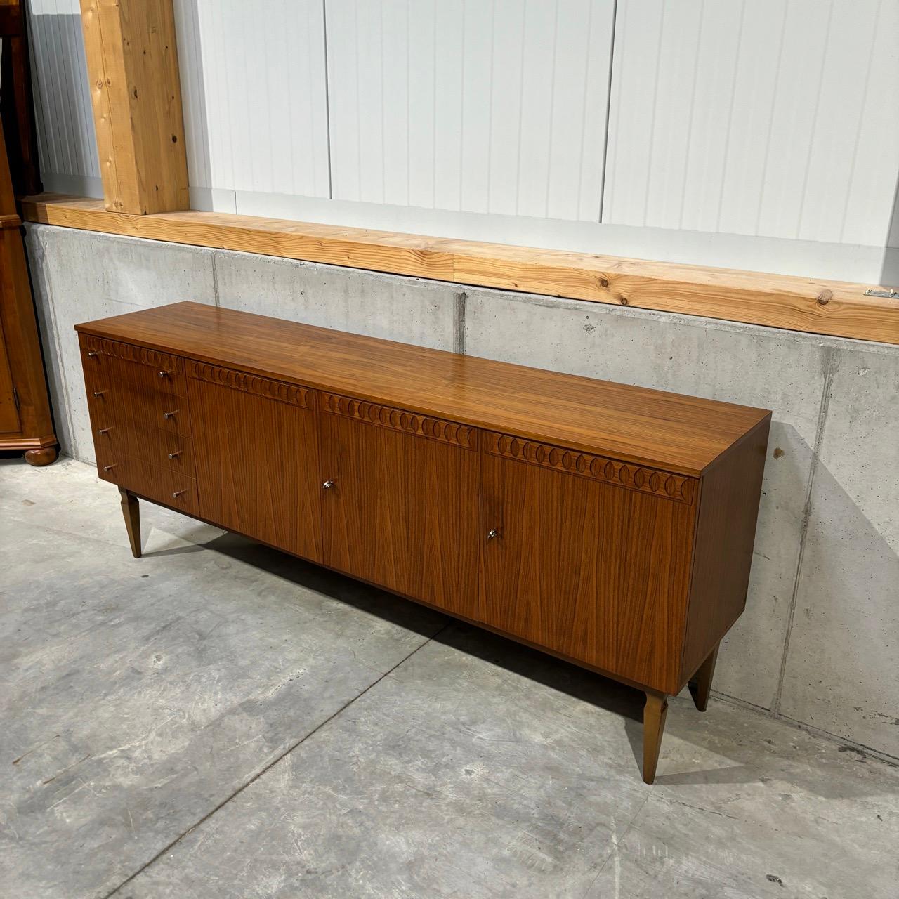 Buffet Vintage Royal Board Sweden 1975  Palissandre en vente 5