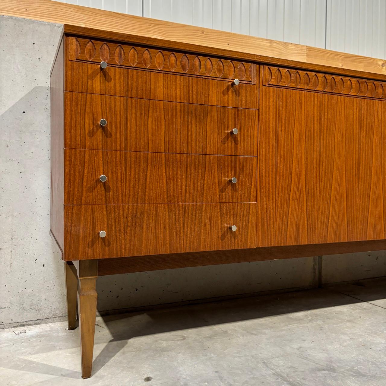 Buffet Vintage Royal Board Sweden 1975  Palissandre en vente 9