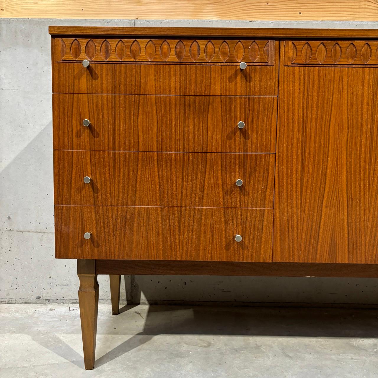 Buffet Vintage Royal Board Sweden 1975  Palissandre en vente 10