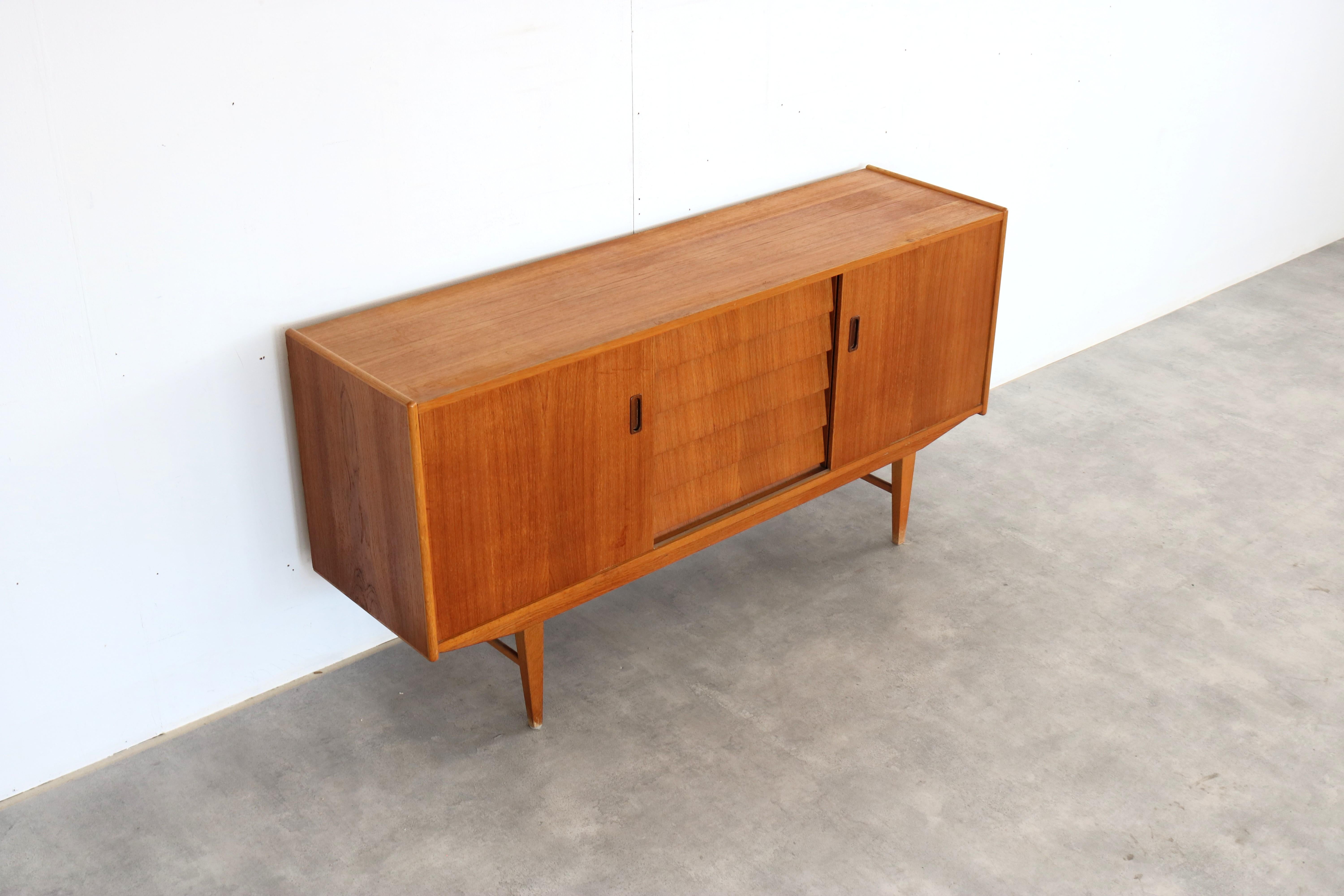 credenza vintage  credenza  1960s  Svedese in vendita 5