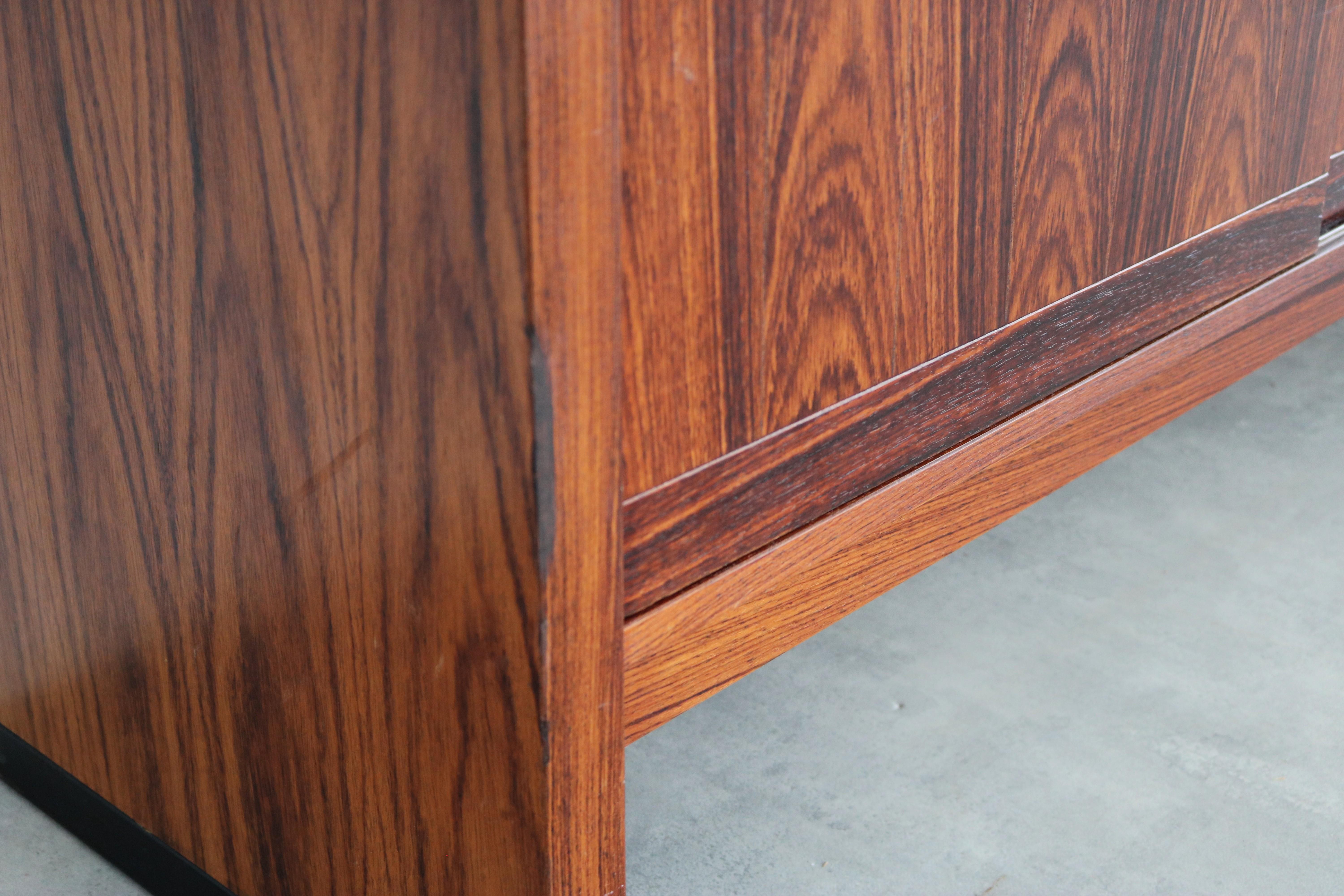 Legno credenza vintage  credenza  Skovby  1960s in vendita
