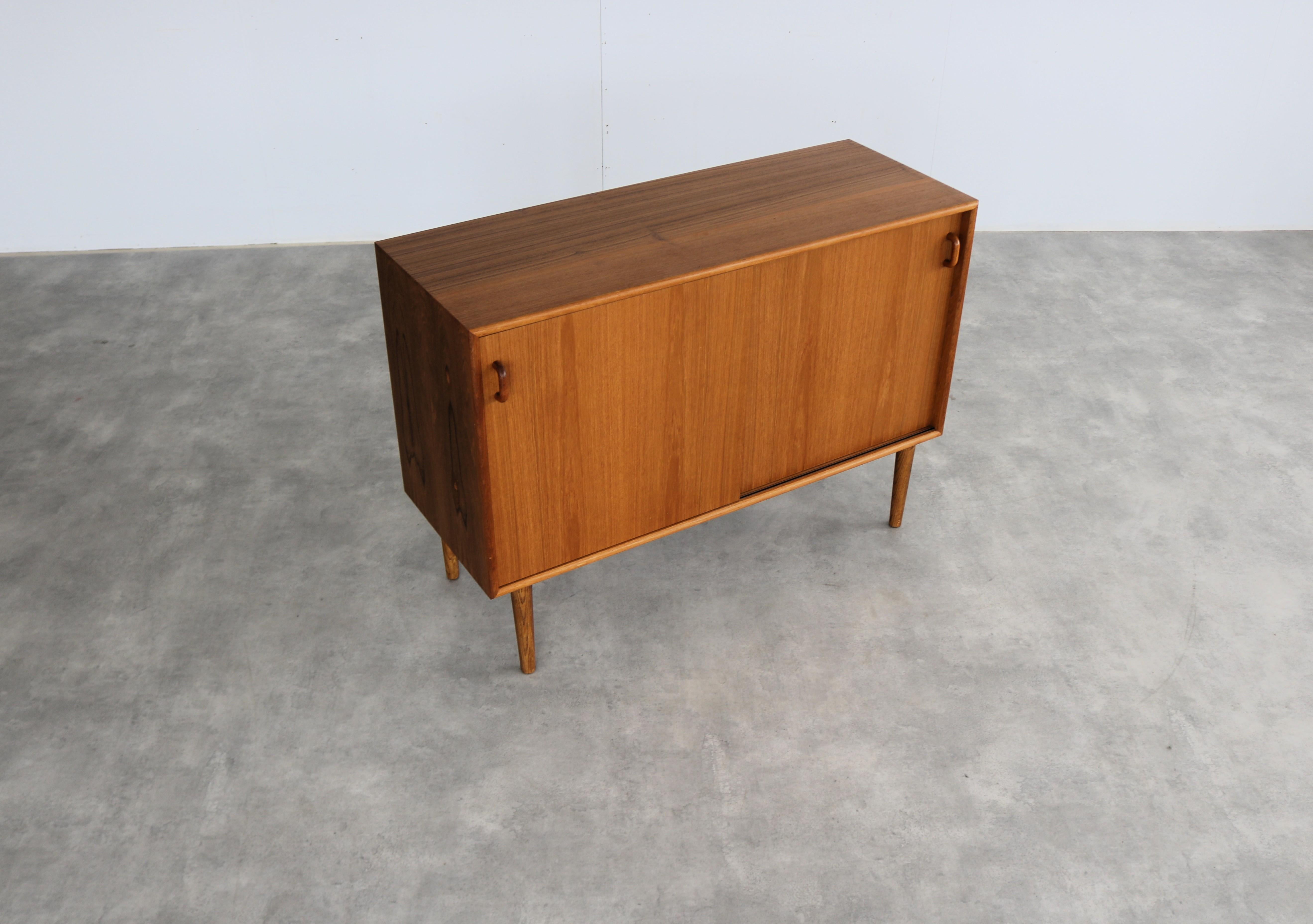 credenza vintage  credenza  Teak  1960s in vendita 5