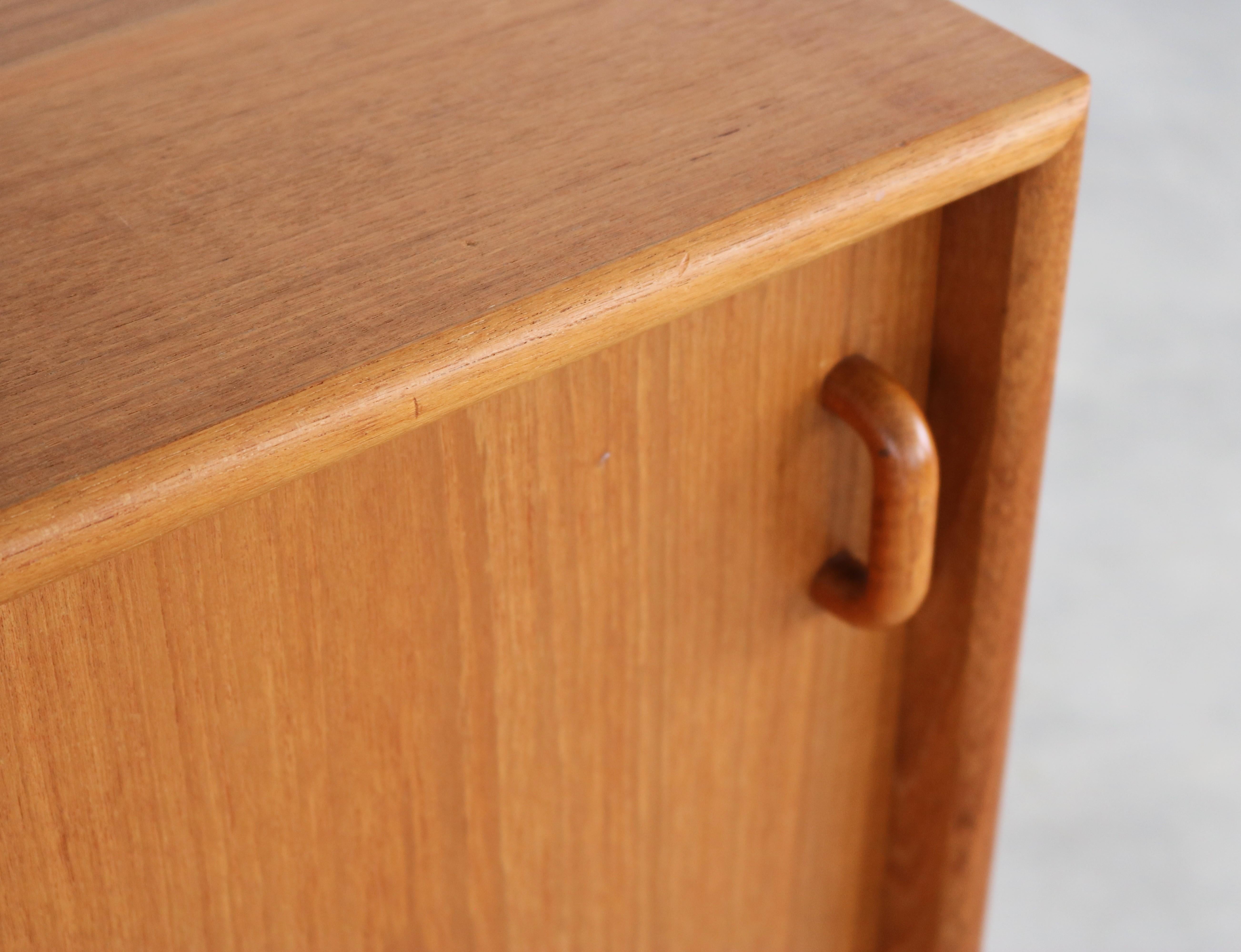 credenza vintage  credenza  Teak  1960s in vendita 3