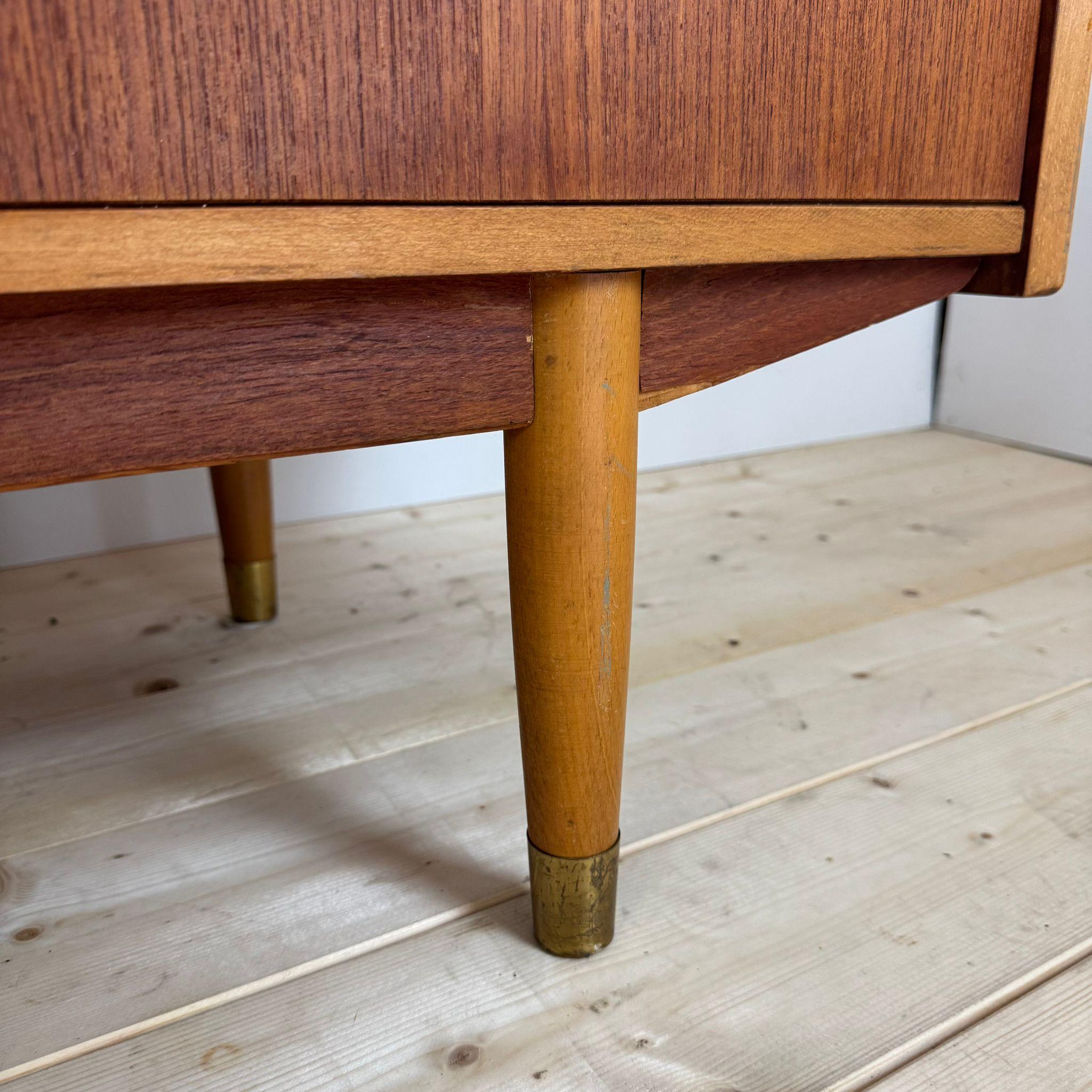 Vintage sideboard 'Trio', Nils Jonsson for Hugo Troeds, Sweden 1960s For Sale 1