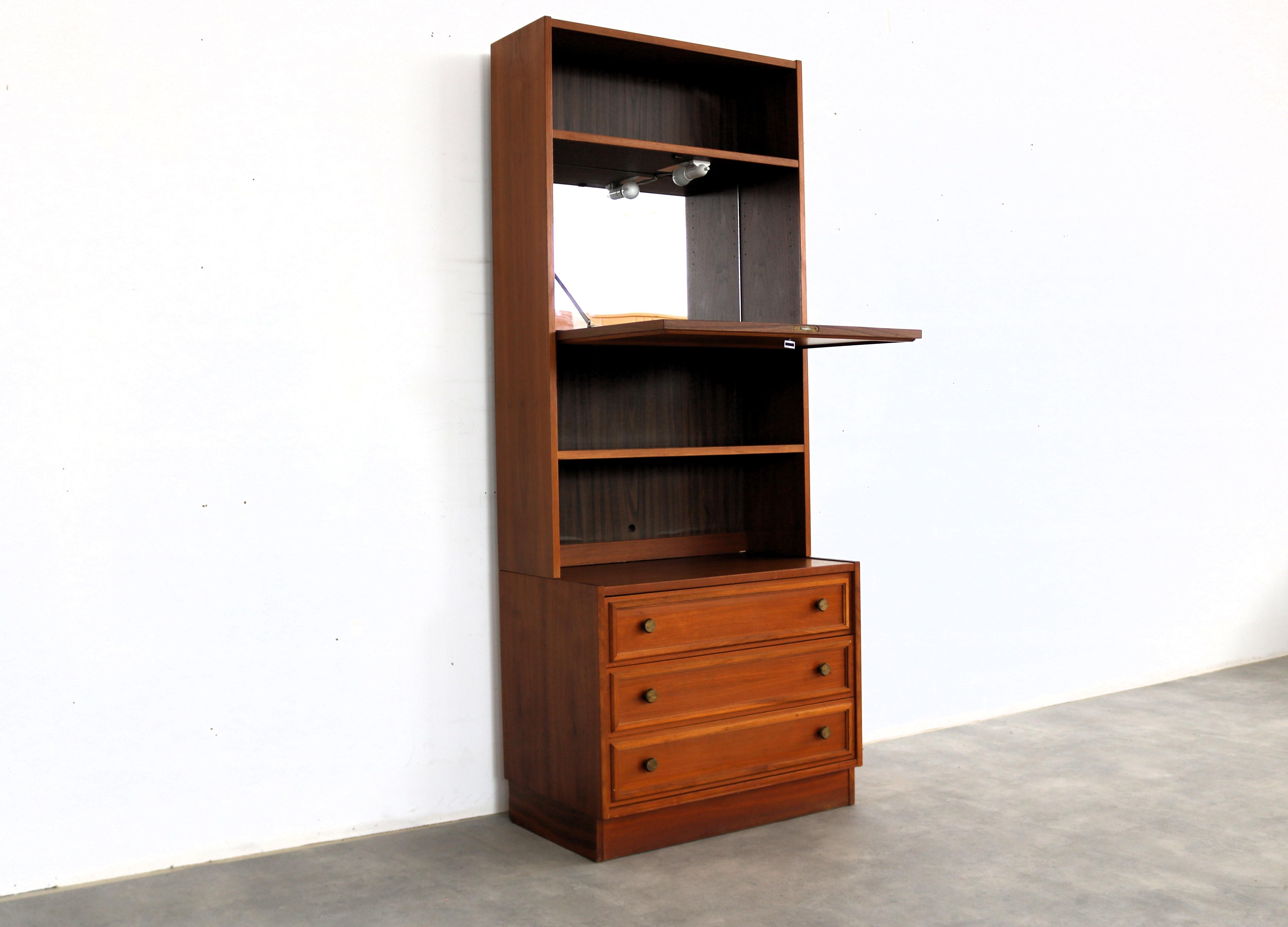 credenza vintage  unità a parete  1960s  Svezia in vendita 2