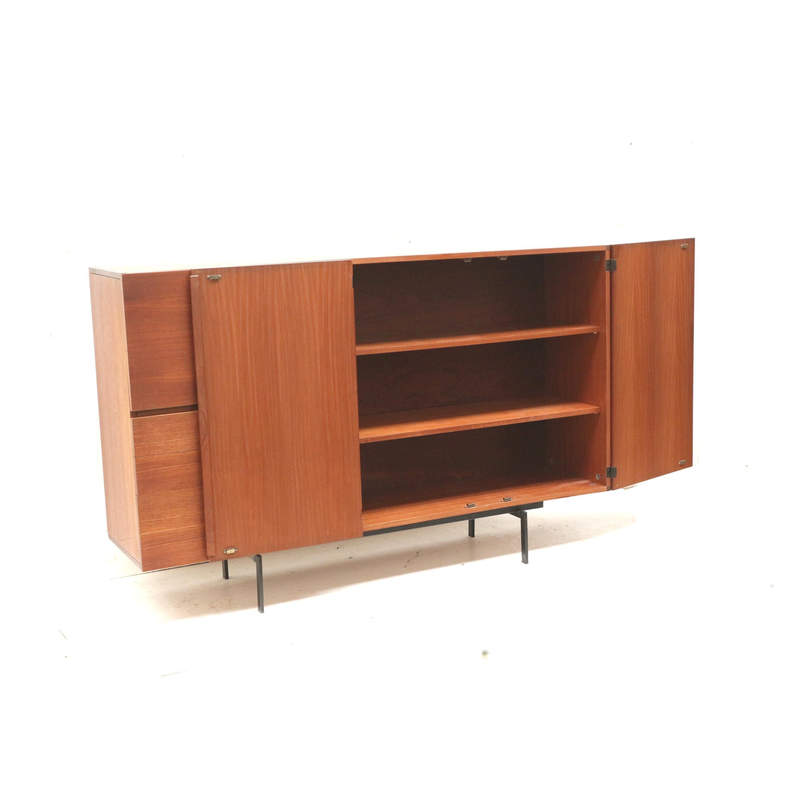 Vintage sideboard / wall unit Model CU09 from the Japanese Series Cees Braakman For Sale 3