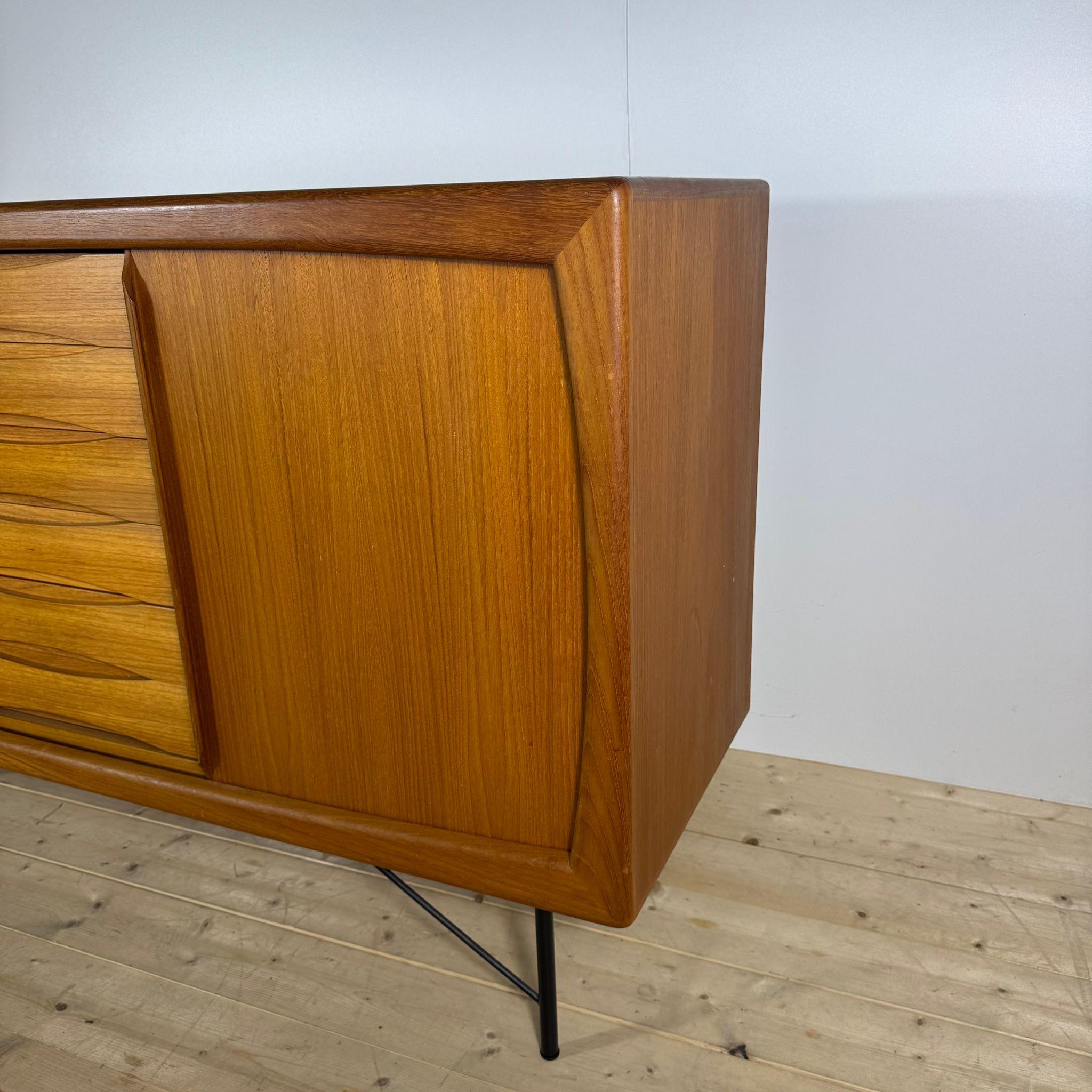 Veneer Vintage sieboard, Denmark 1960s For Sale