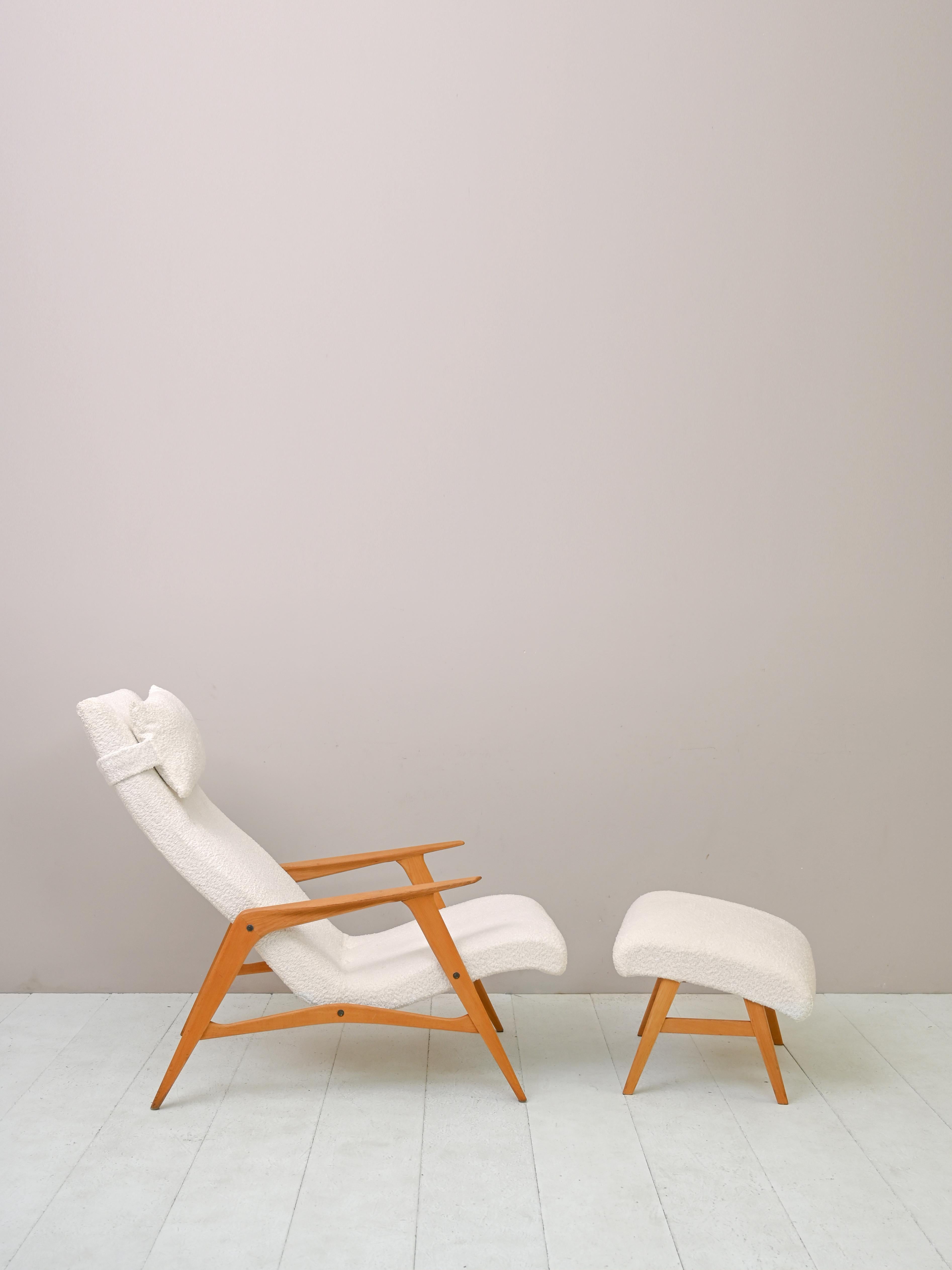 Scandinavian Modern Vintage Siesta Easy Chair by Joe Möbler For Sale