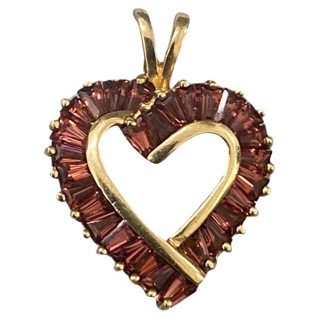 Vintage Signé 1.50 Carat Purple Pink Tourmaline Gemstone Heart Pendentif 14k Gold en vente