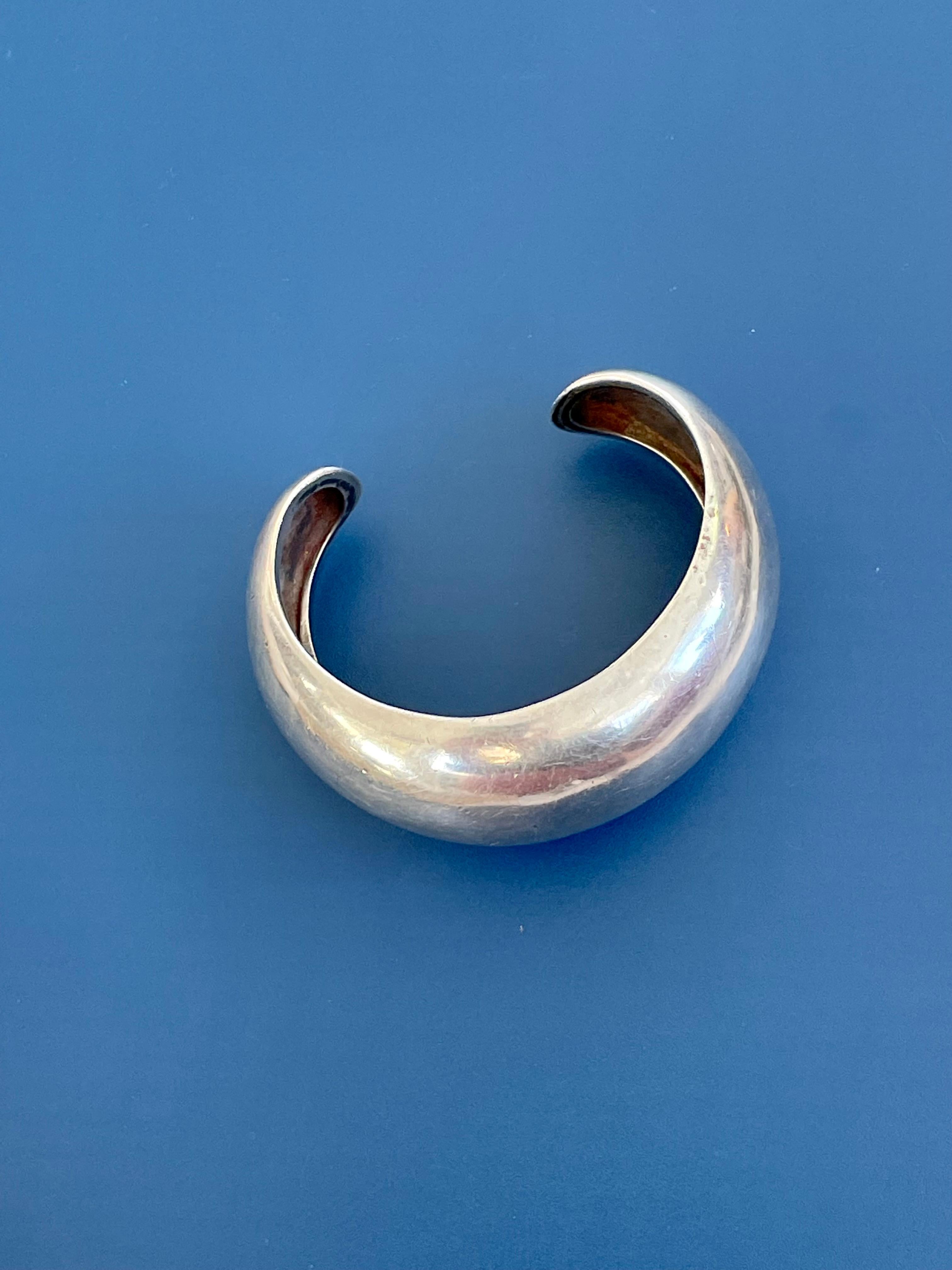 Manschettenarmband aus Sterlingsilber, signiert Antonio Pineda, Mexican Taxco für Damen oder Herren im Angebot
