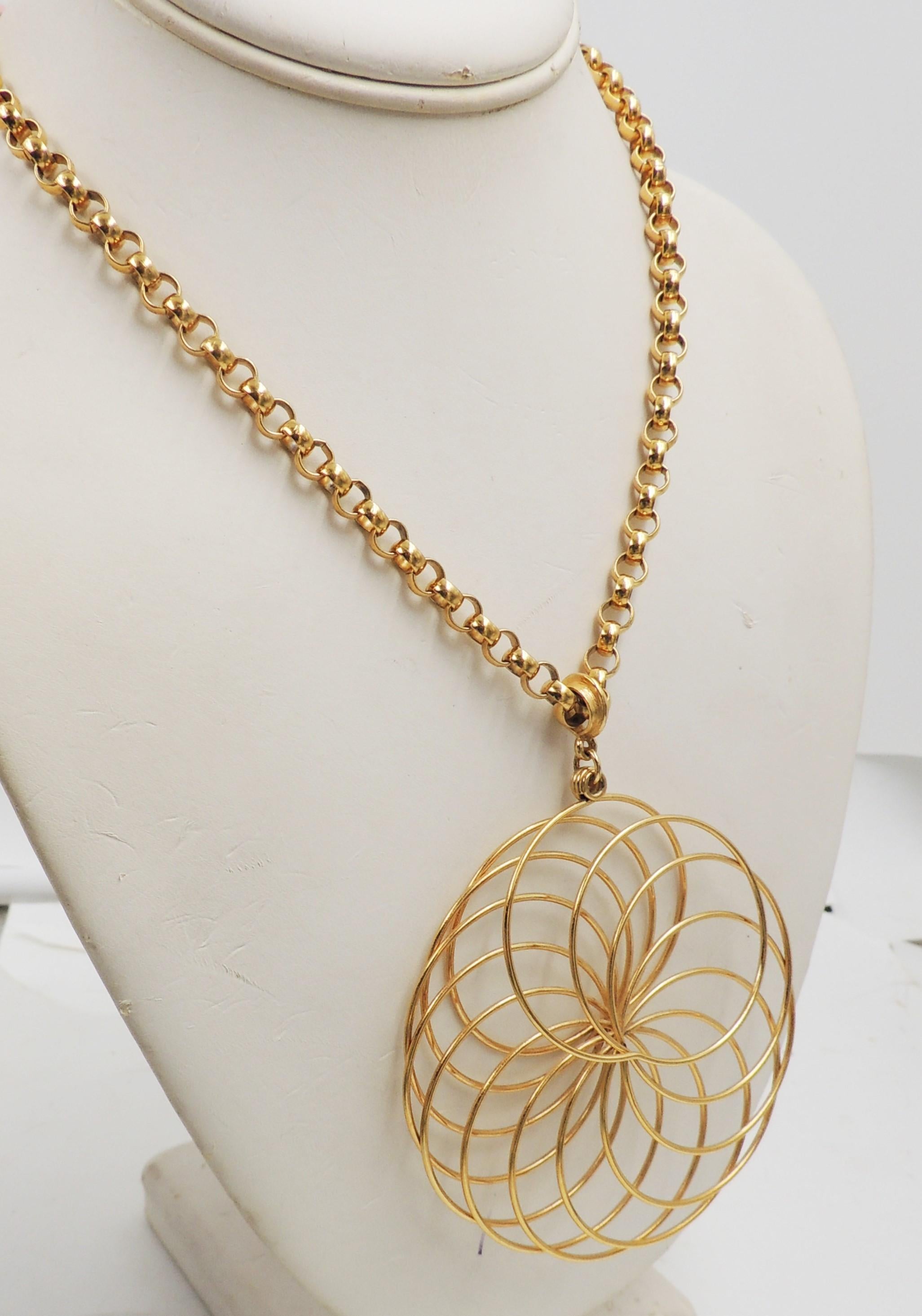 Women's Vintage Signed Crown Trifari Goldtone Spiral Pendant Necklace, 1974 Ad Piece For Sale