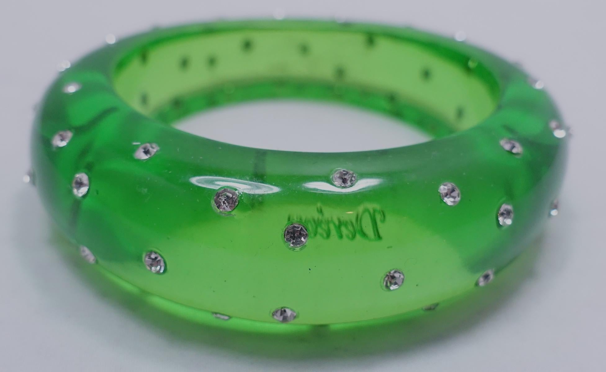 Women's or Men's Vintage Signed Dereon Green Lucite & Clear Crystal Bracelet For Sale