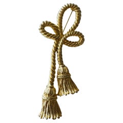 Vintage Signed Givenchy Paris New York Large Rope Tassel Bow Gold Brooch Pin