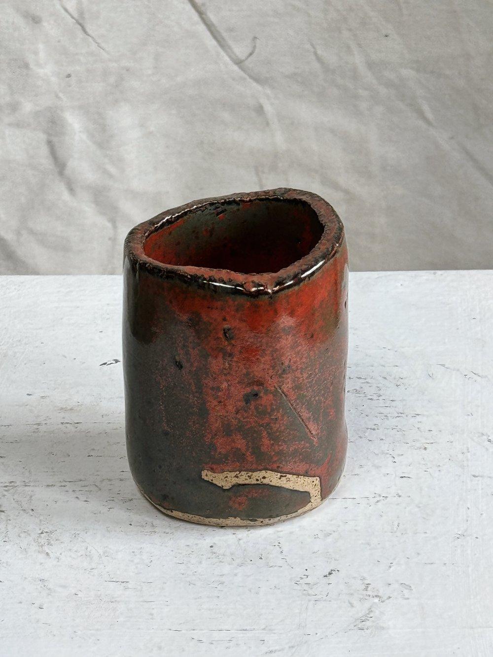 Inconnu Vase vintage signé à la main en céramique émaillée en vente