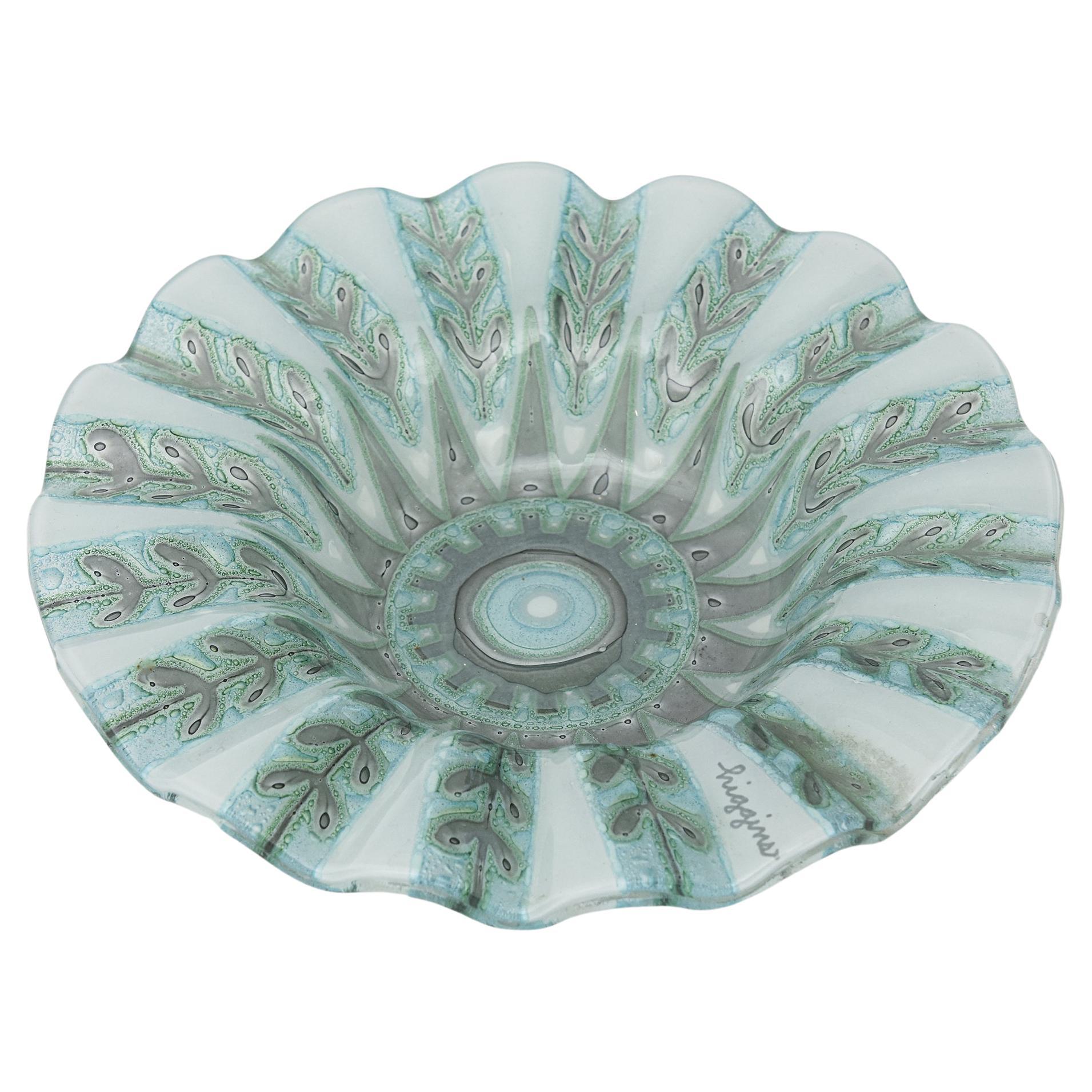 Vintage Signed Higgins Fused Glass Fern Ruffled Bowl Green, Blue, Gray Silver For Sale