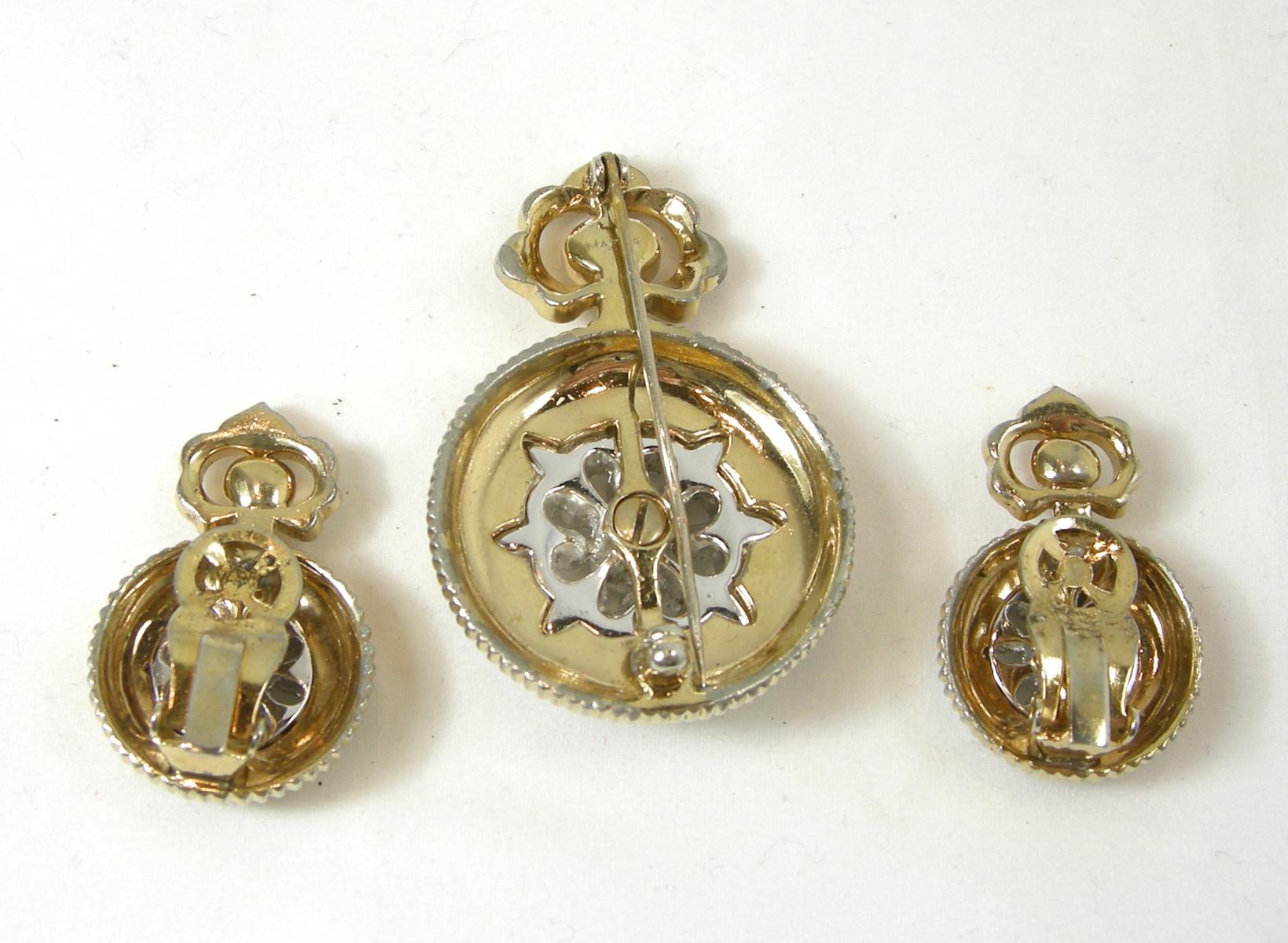 Women's or Men's Vintage Signed Mazer Clock Design Brooch & Earrings For Sale