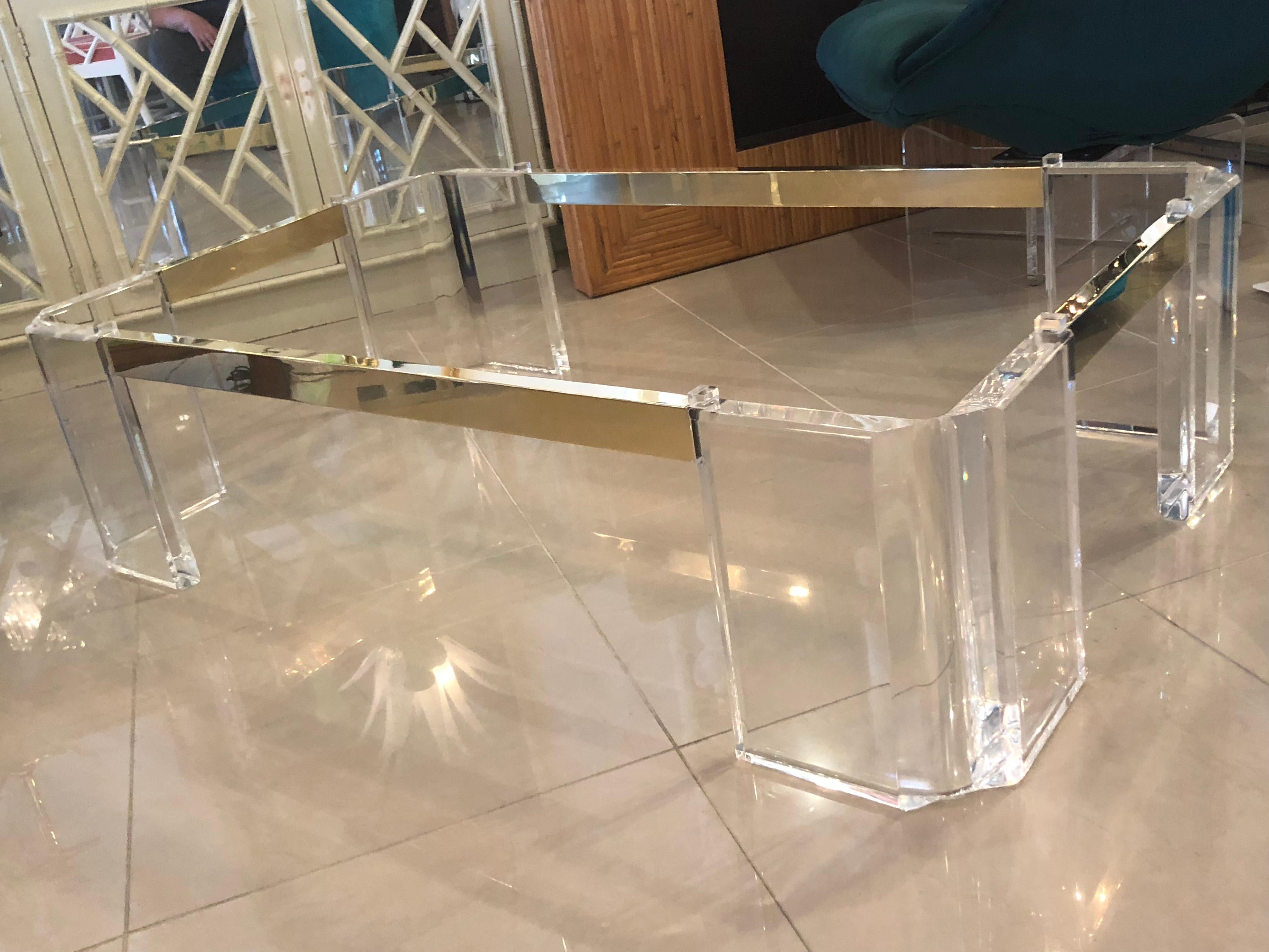 Vintage Signed Michael Oguns Chunky Lucite and Brass Cocktail Coffee Table 4