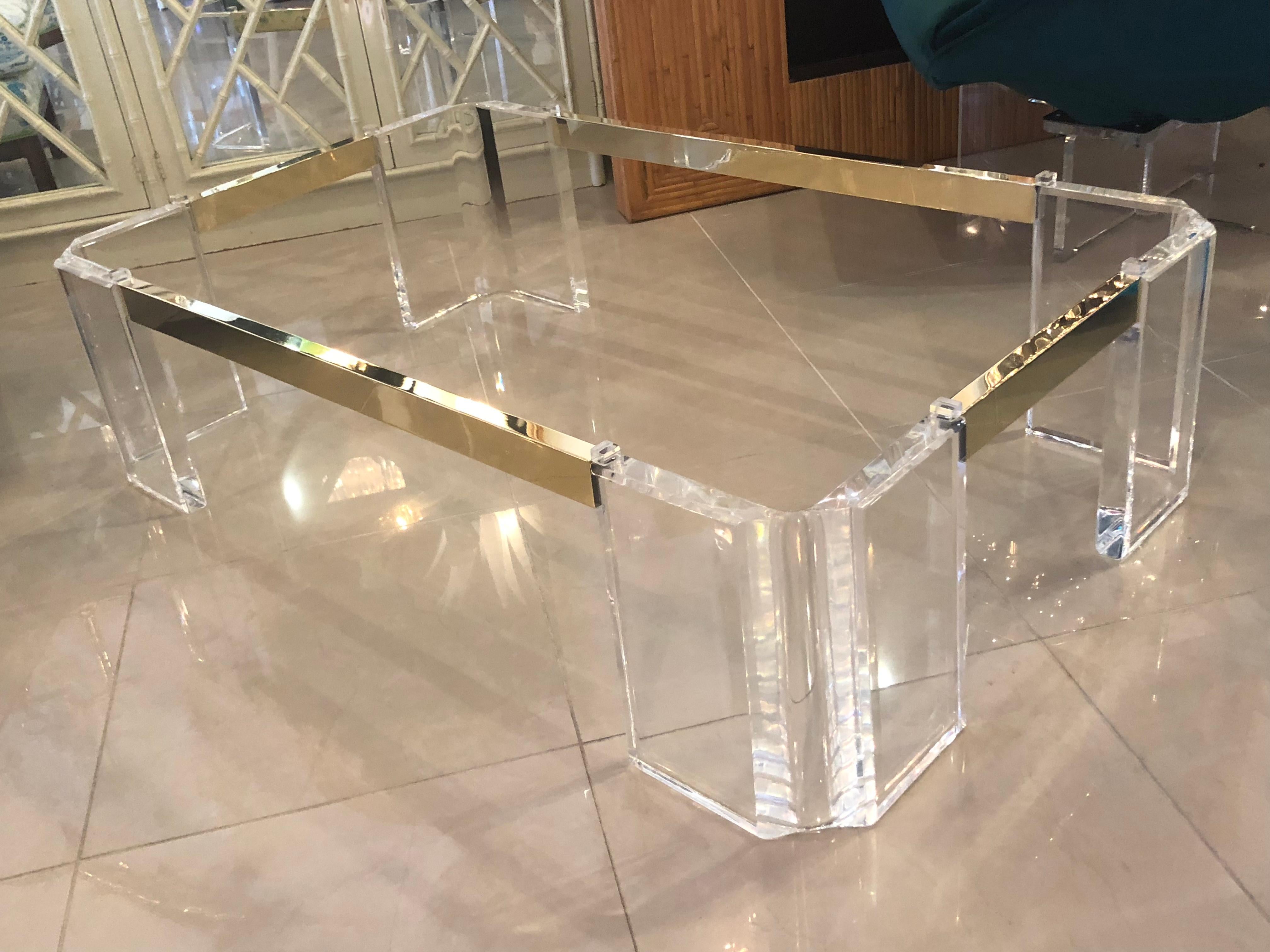 Vintage Signed Michael Oguns Chunky Lucite and Brass Cocktail Coffee Table 3