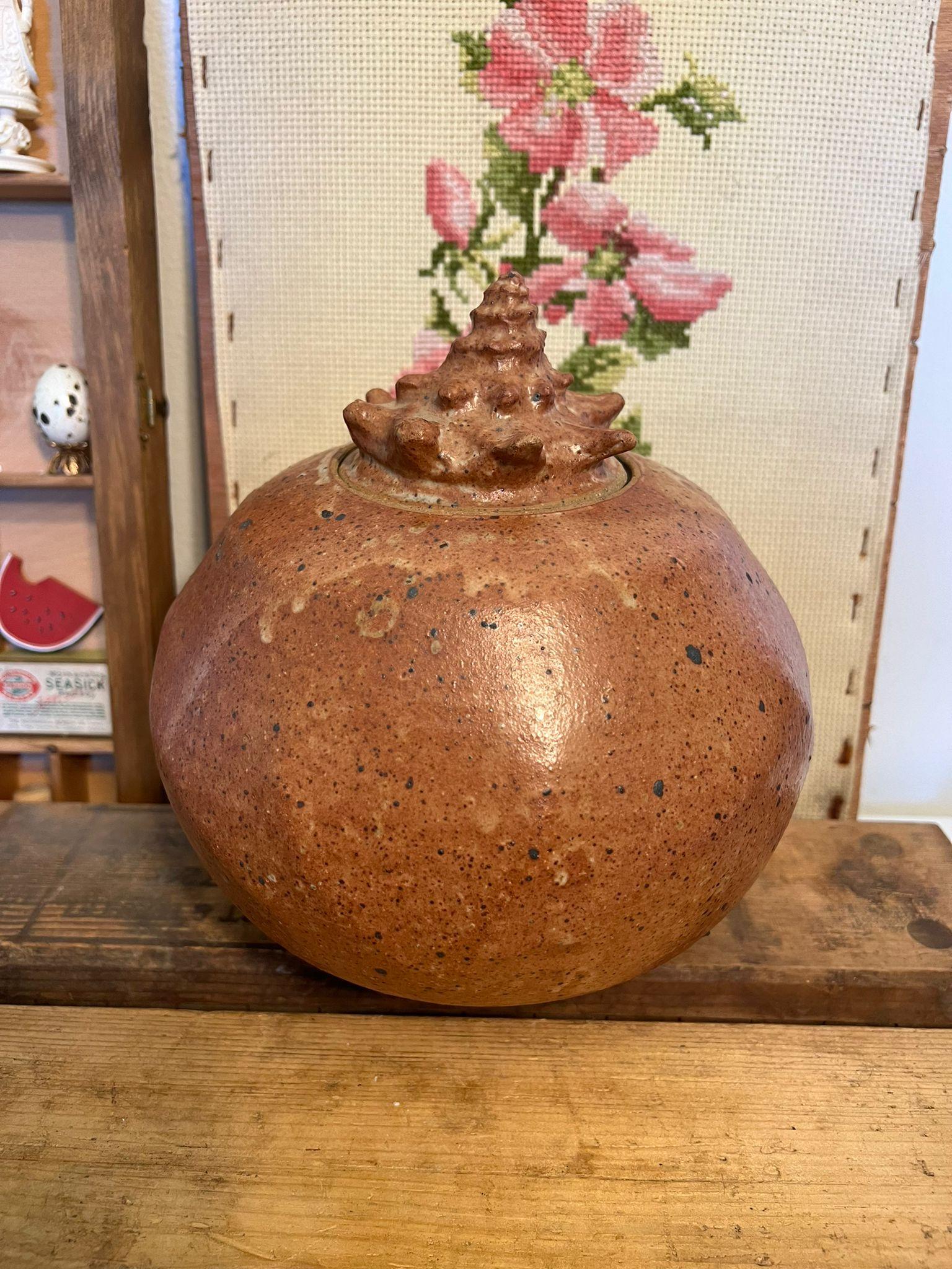 Mid-Century moderno Studio Pottery d'epoca firmato, in stile nautico, della metà del secolo scorso. in vendita