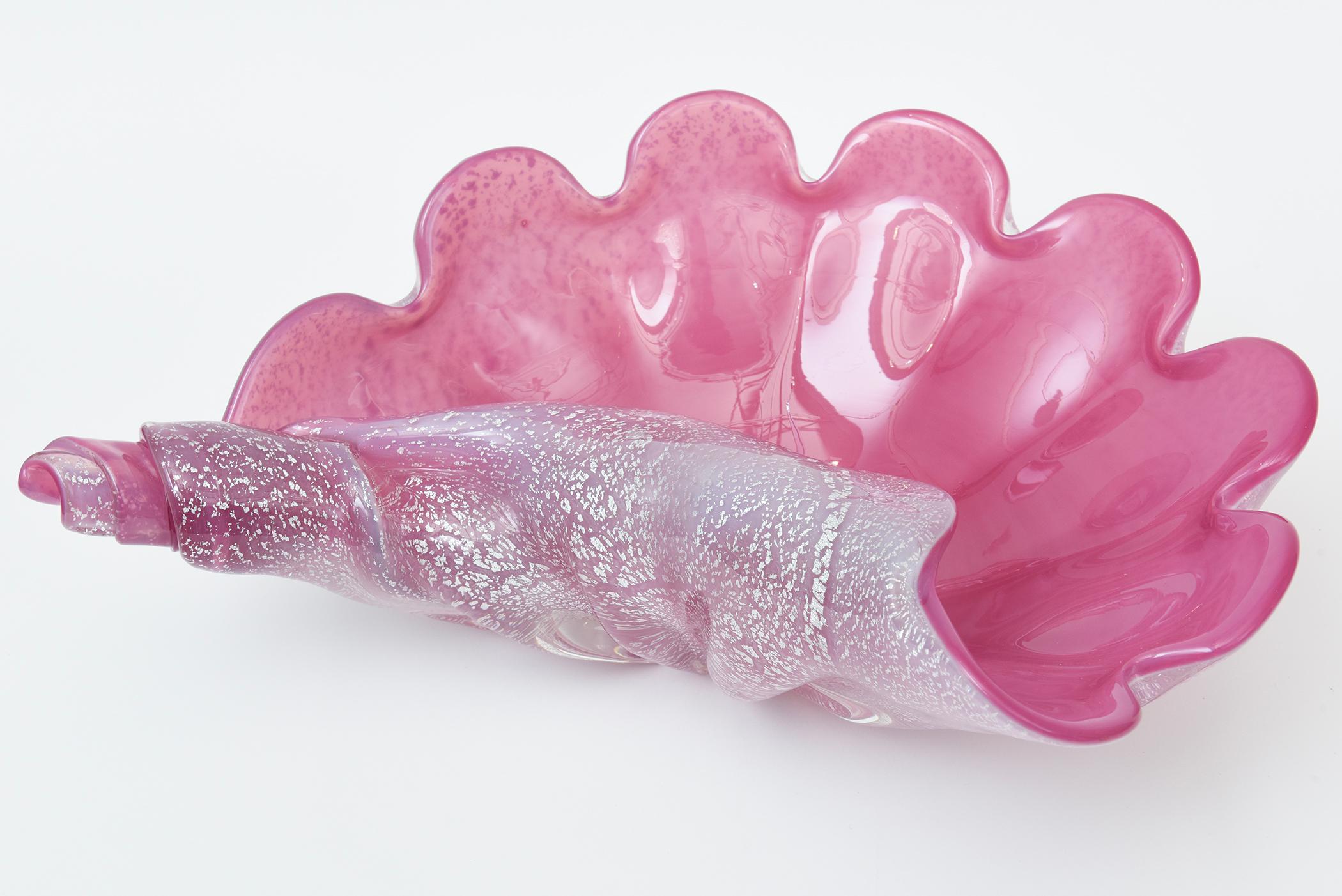 Vintage Signed Murano Large Pink and Silver Foil Clam Shell Coiled Glass Bowl In Good Condition For Sale In North Miami, FL