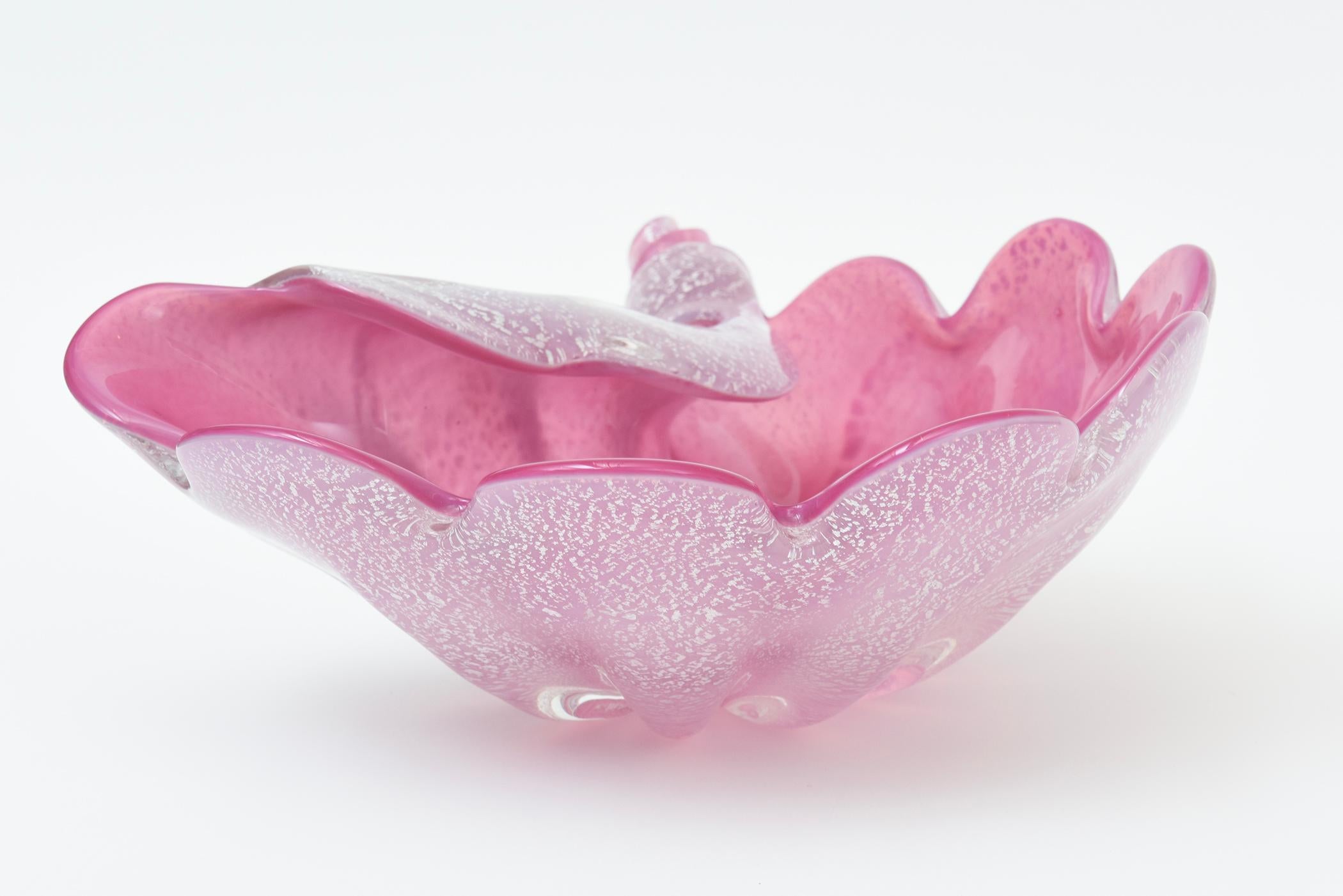 Late 20th Century Vintage Signed Murano Large Pink and Silver Foil Clam Shell Coiled Glass Bowl For Sale