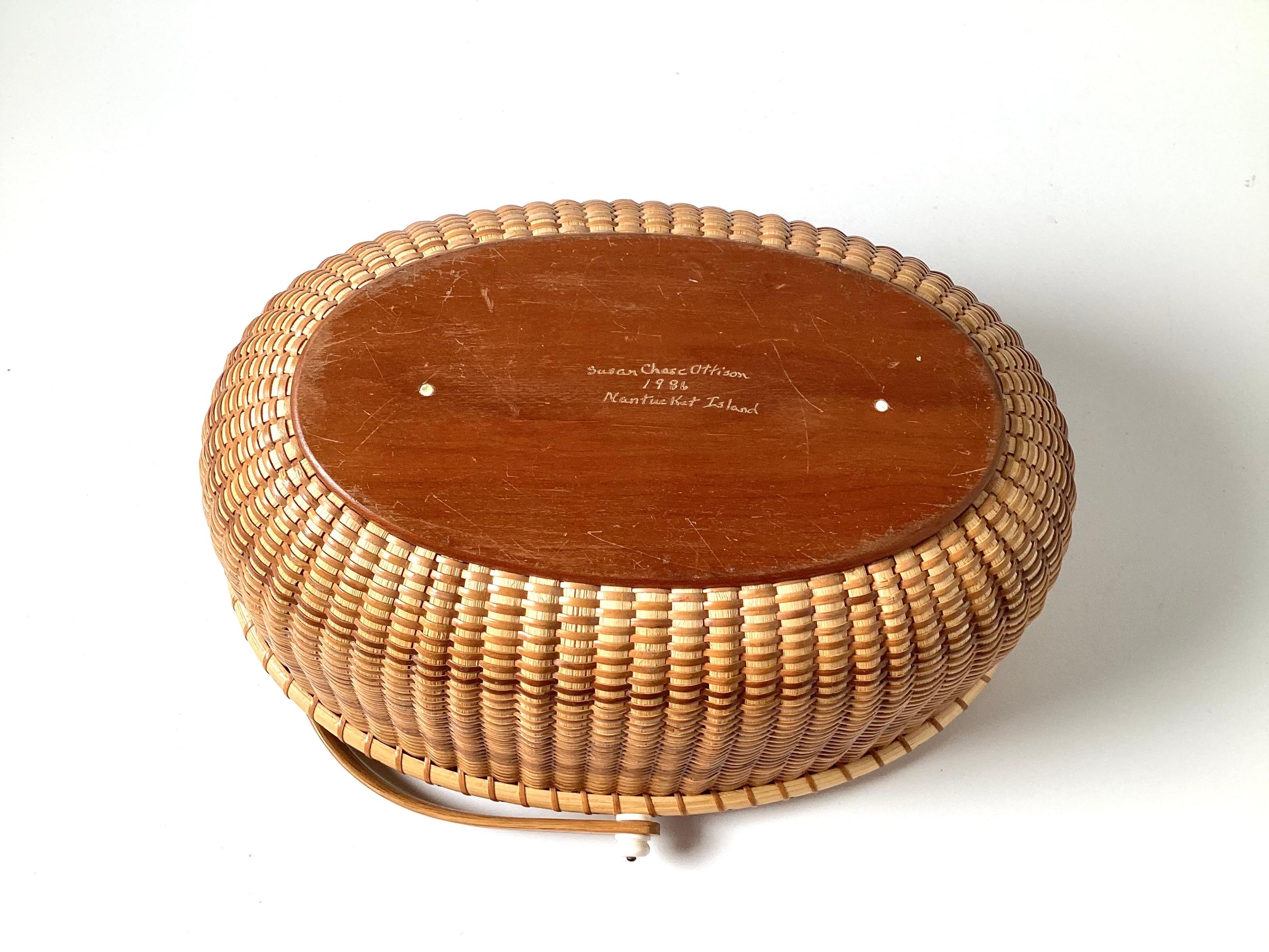 Wicker Vintage Signed Nantucket Basket with Handle For Sale