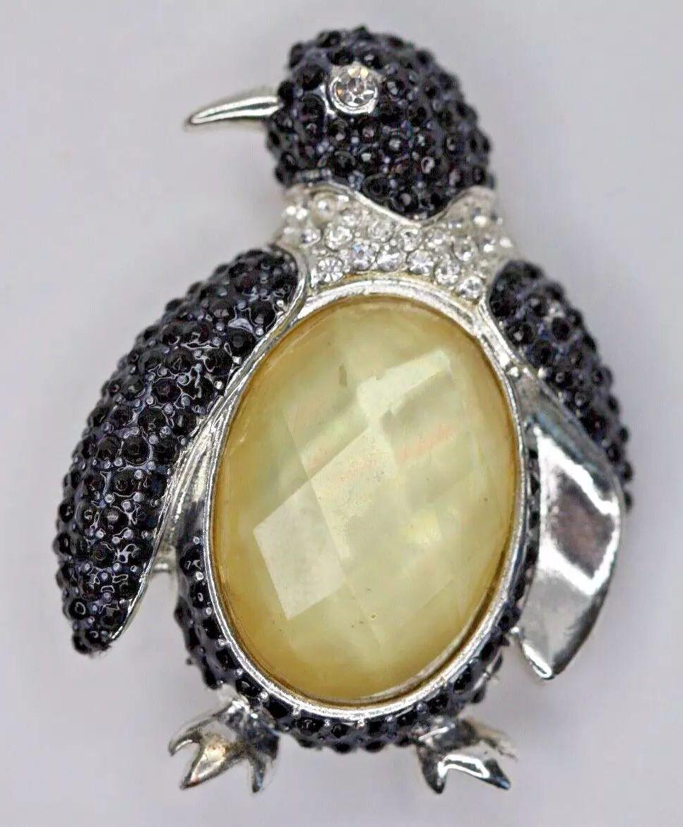 Women's Vintage Signed Napier Penguin Jelly Belly and Sparkling Crystal Designer Brooch For Sale