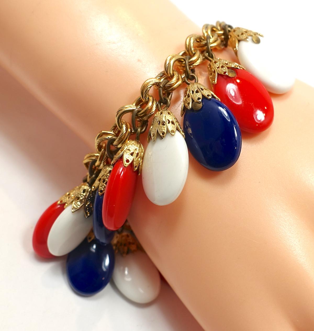 Women's or Men's Vintage Signed Napier Red, White & Blue Drops Bracelet For Sale
