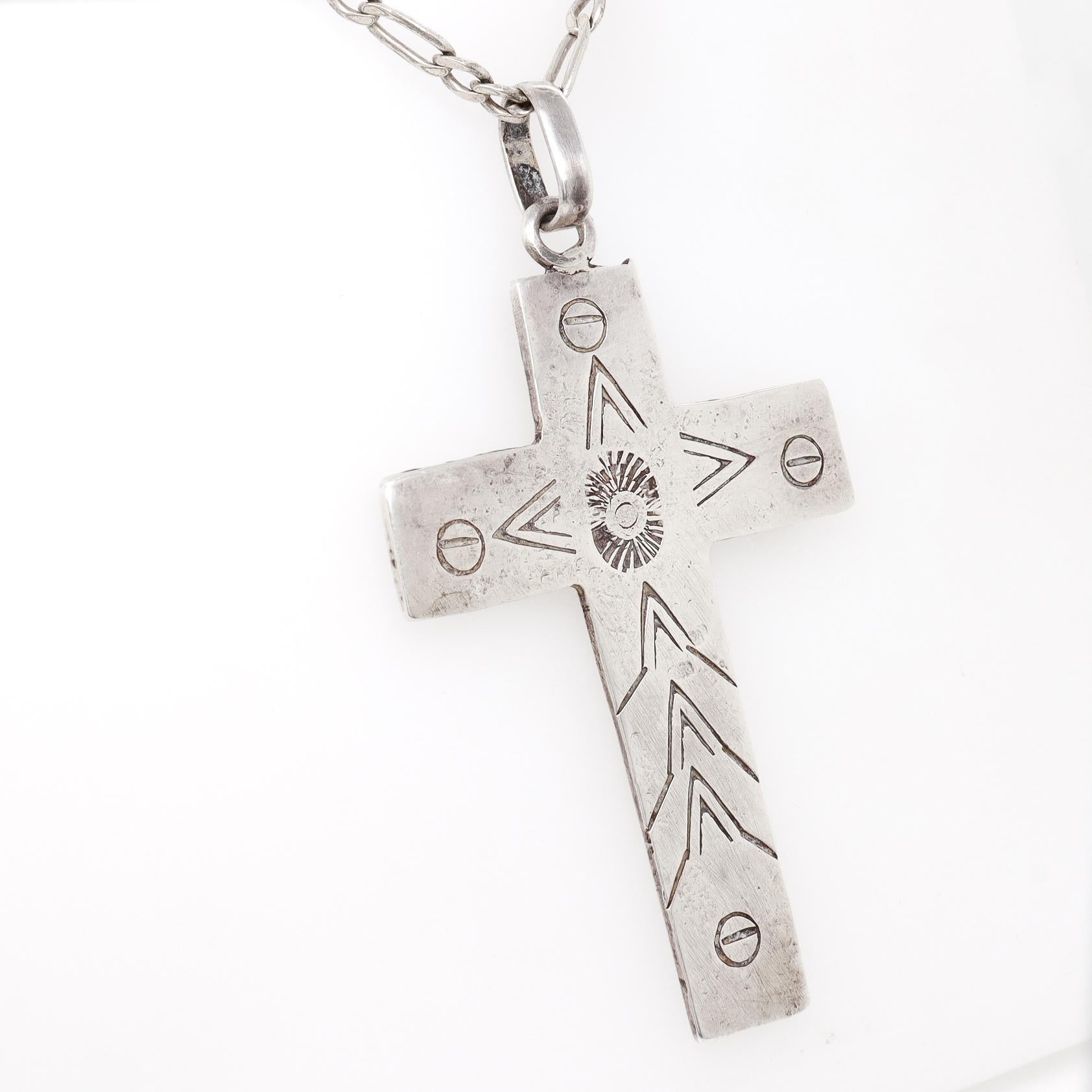 Vintage Signed Navajo Sterling Silver Pendant for a Necklace For Sale 1