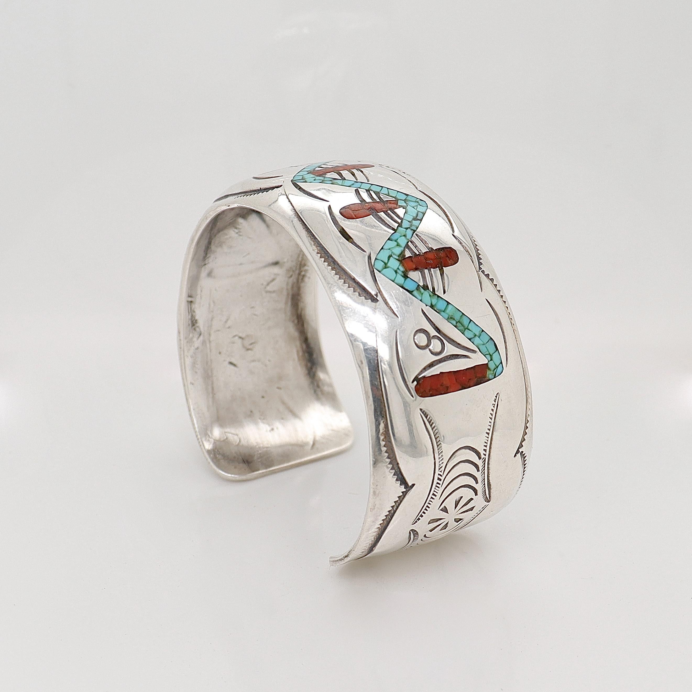 Manschettenarmband, signiert Old Pawn, Navajo Silber, Türkis und Koralle (Indigene Kunst (Nord-/Südamerika))