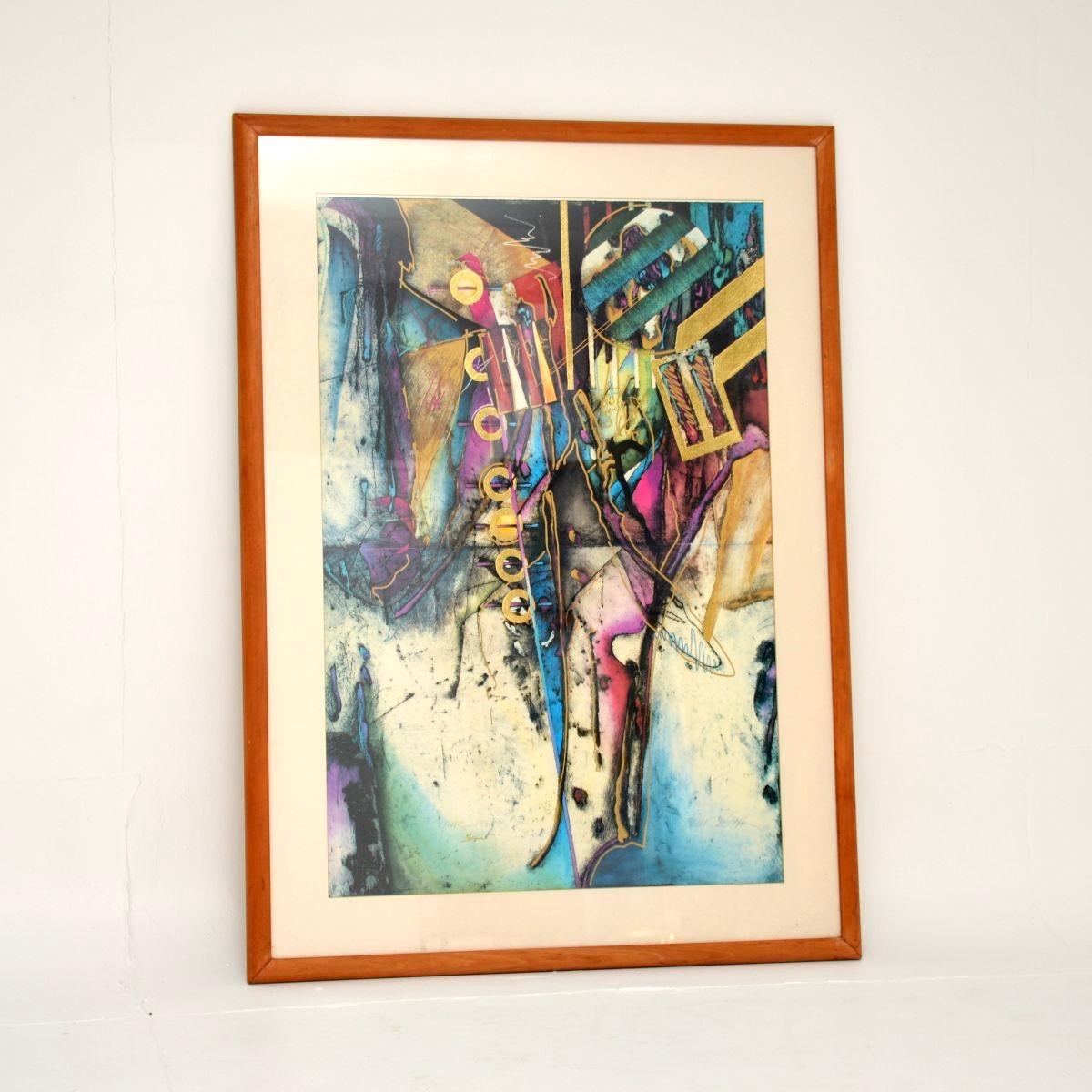 Ein schöner signierter Vintage-Druck von Robert Kostuck mit dem Titel: Strange Desires. Dies ist ein geprägter Siebdruck, vom Künstler signiert, er stammt aus den 1990er Jahren

Die Farben sind atemberaubend, dies ist schön in einem Holzrahmen