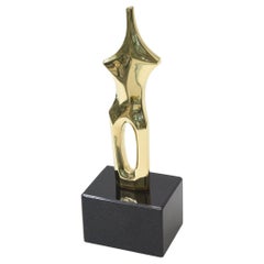 Scultura femminile figurativa in bronzo d
epoca firmata Roberval, base in granito nero