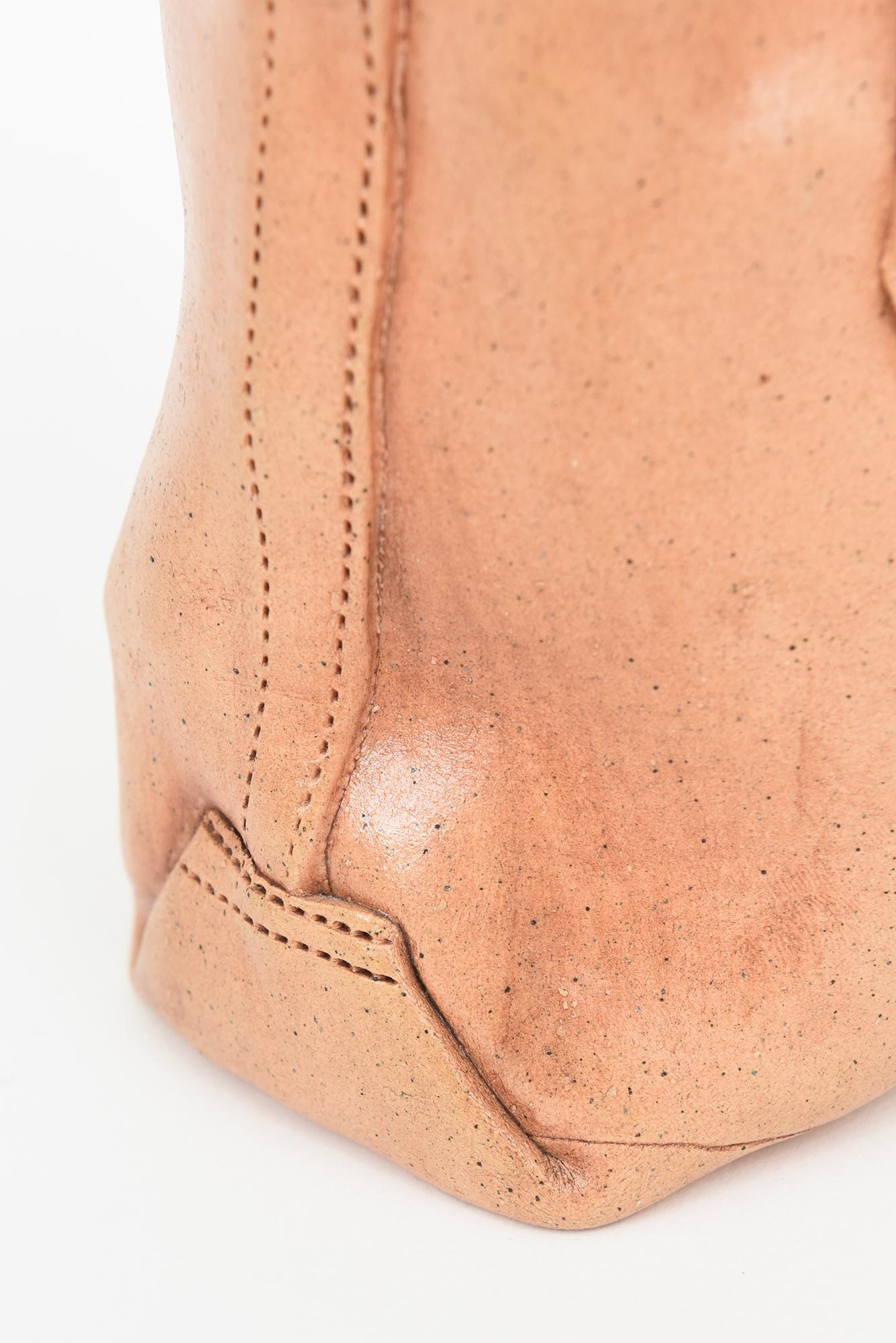 Vintage signiert Tan keramische Schnalle Tasche 90er Jahre im Angebot 3