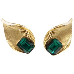Vintage Signed Trifari Emerald Green Crystal & Gold Tone Earrings