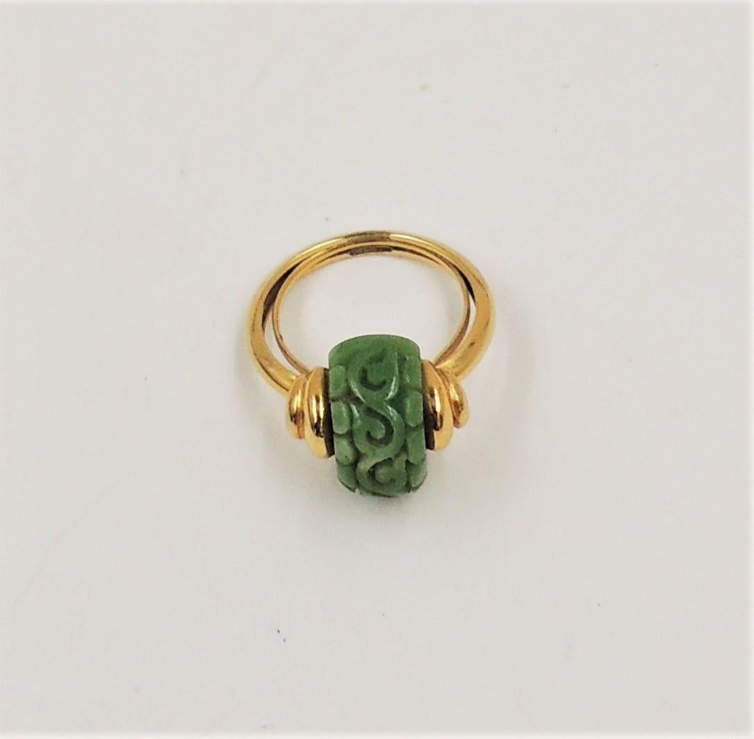 Vintage Signed Trifari Goldtone Carved Faux-Jade Ring Size 6 1/2 In Excellent Condition For Sale In Easton, PA