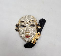 Vintage Signed Ugo Correani Italy Pave Clear Rhinestone Venetian Mask Brooch