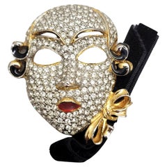Vintage firmato Ugo Correani Italia Pave Clear Rhinestone Maschera Veneziana Spilla