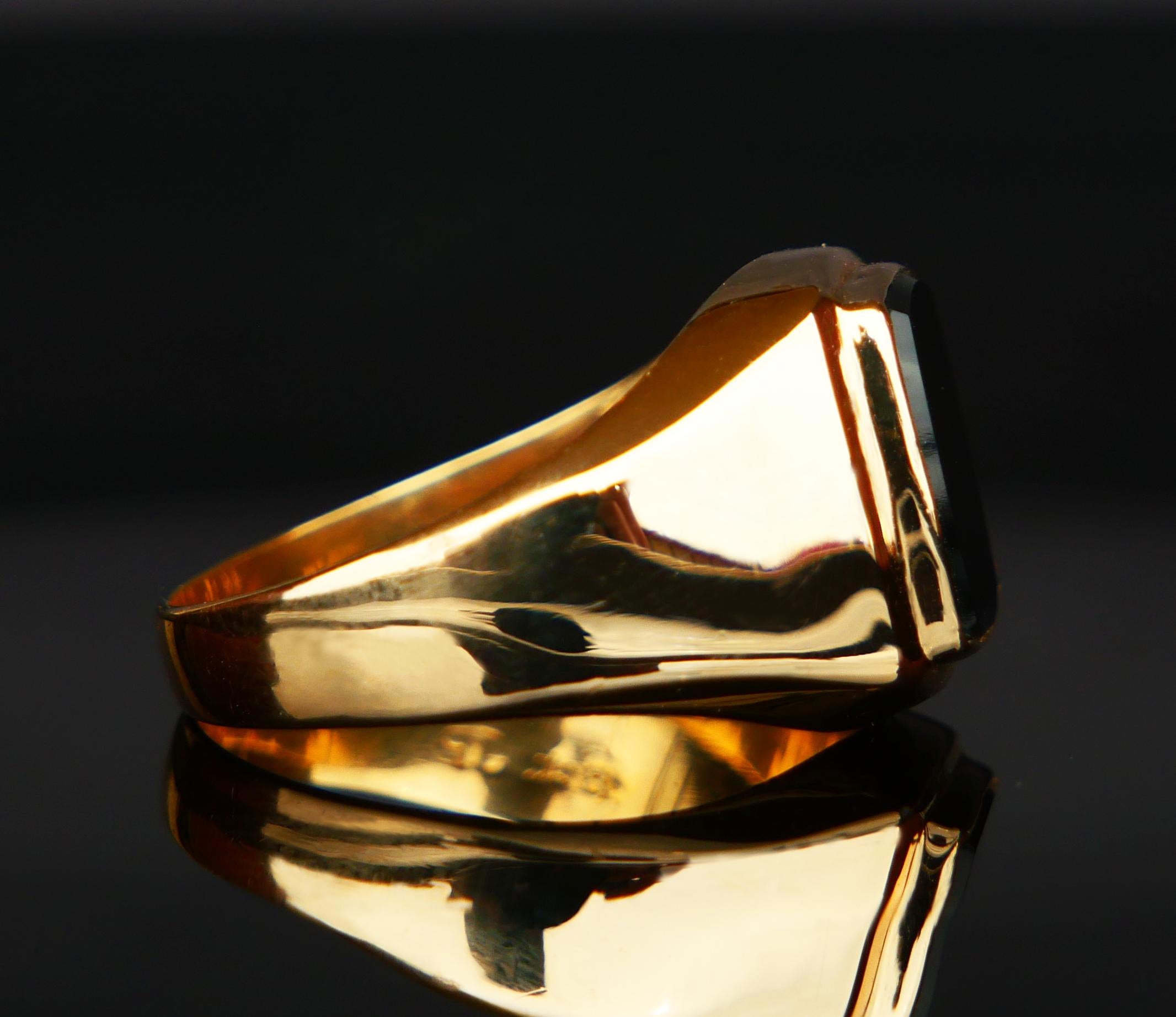 Square Cut Vintage Signet Men Ring 4ct natural Onyx solid 18K Gold Ø US 10.75 / 4.9gr For Sale