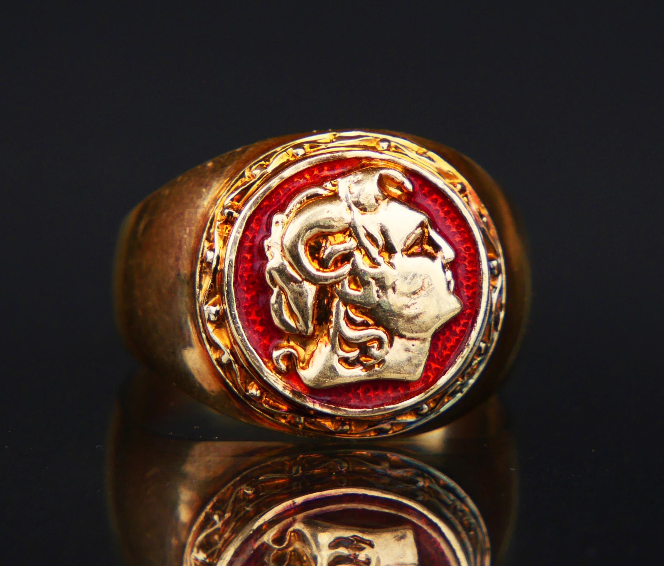 Greek Revival Vintage Signet Ring Alexander the Great Red Enamel solid 14K Gold Ø10.5US /7.4gr For Sale