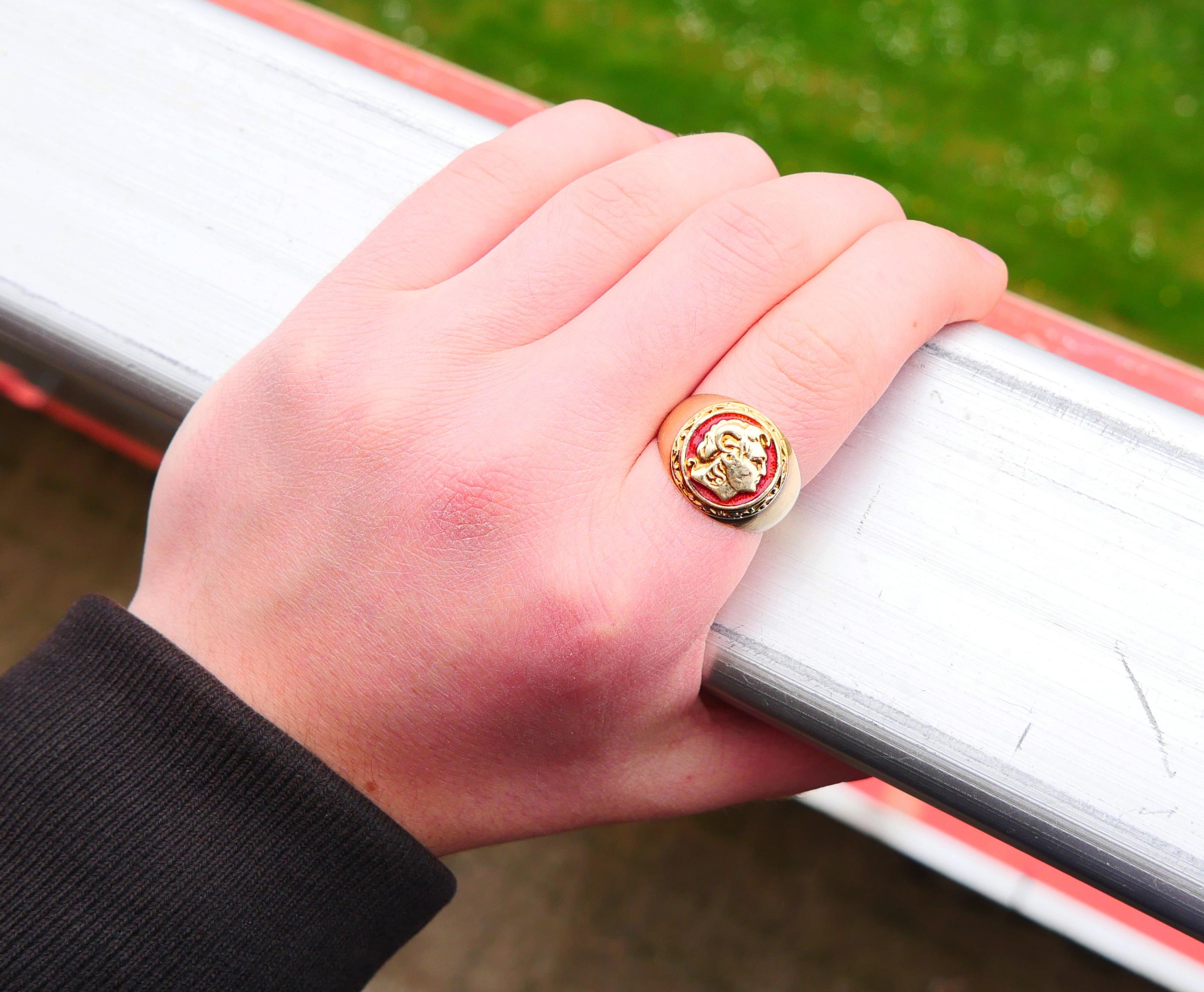 Men's Vintage Signet Ring Alexander the Great Red Enamel solid 14K Gold Ø10.5US /7.4gr