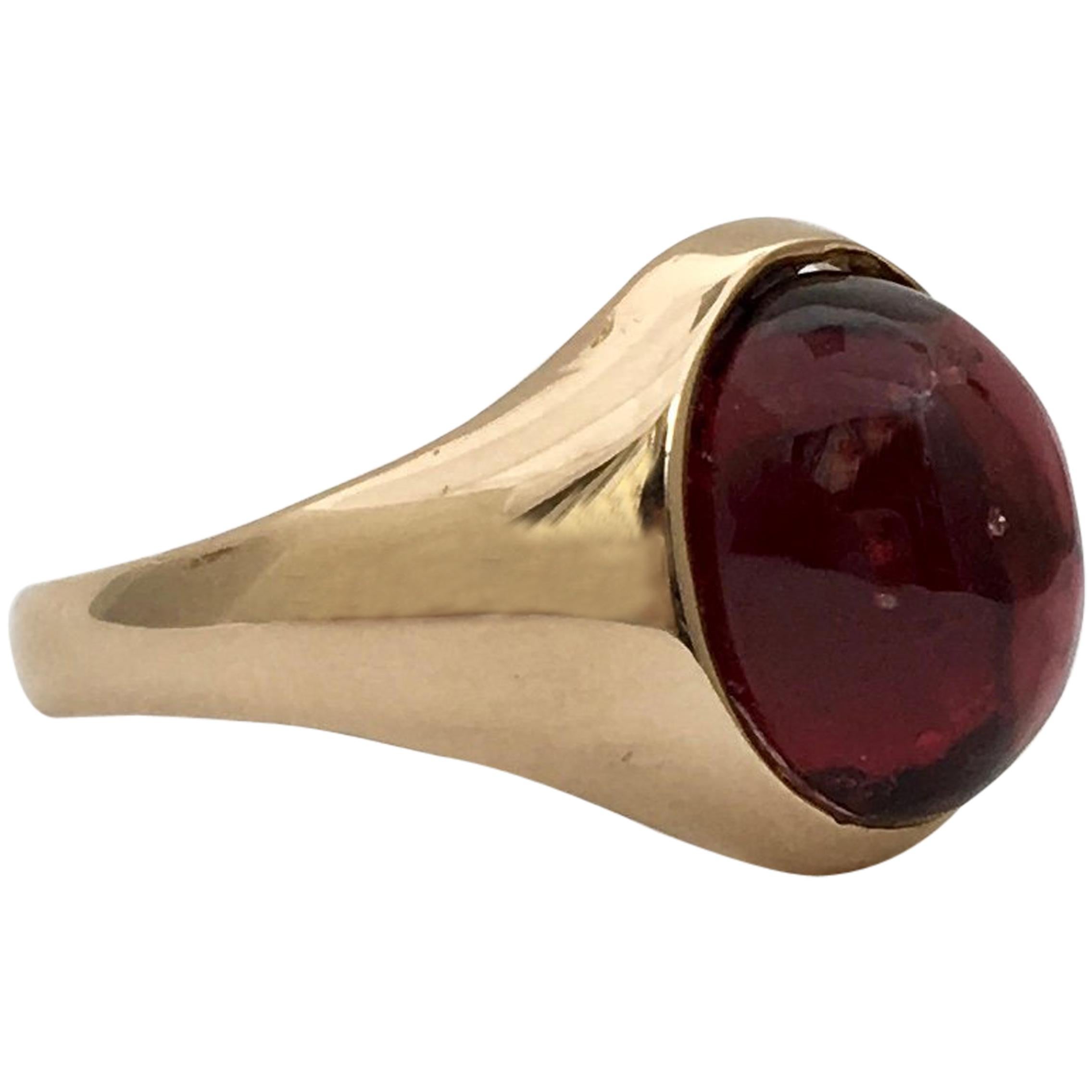 Vintage Signet Ring Cabochon Garnet Gemstone Gold Band 1970s Unisex Jewelry