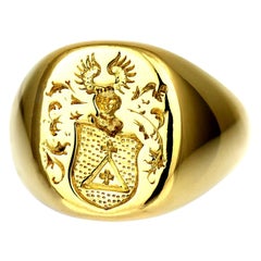 Retro, Signet Seal Ring with Unidentified European Coat of Arms in 18 K Gold