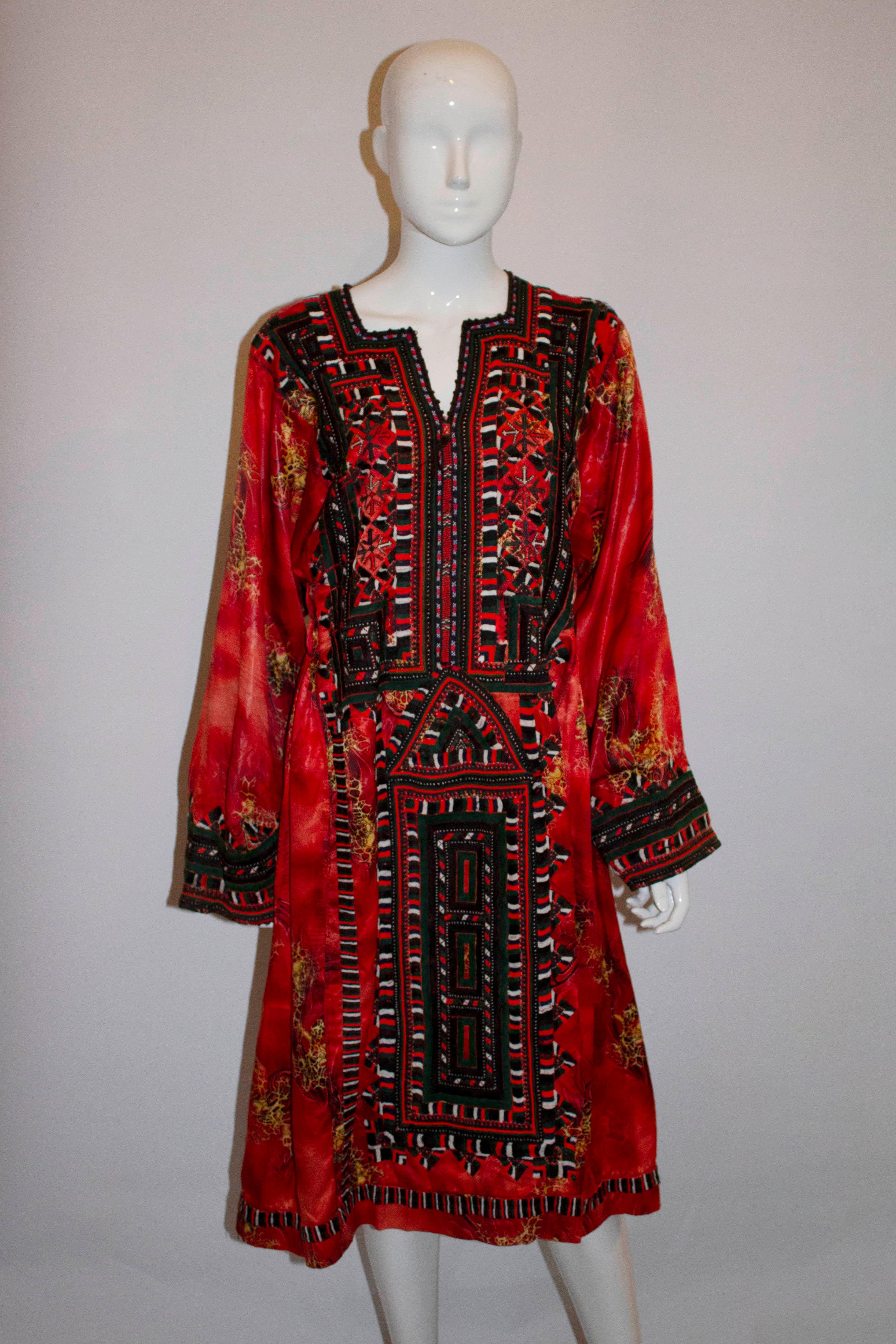 Afghanisisches Seidenkleid aus Seide Damen