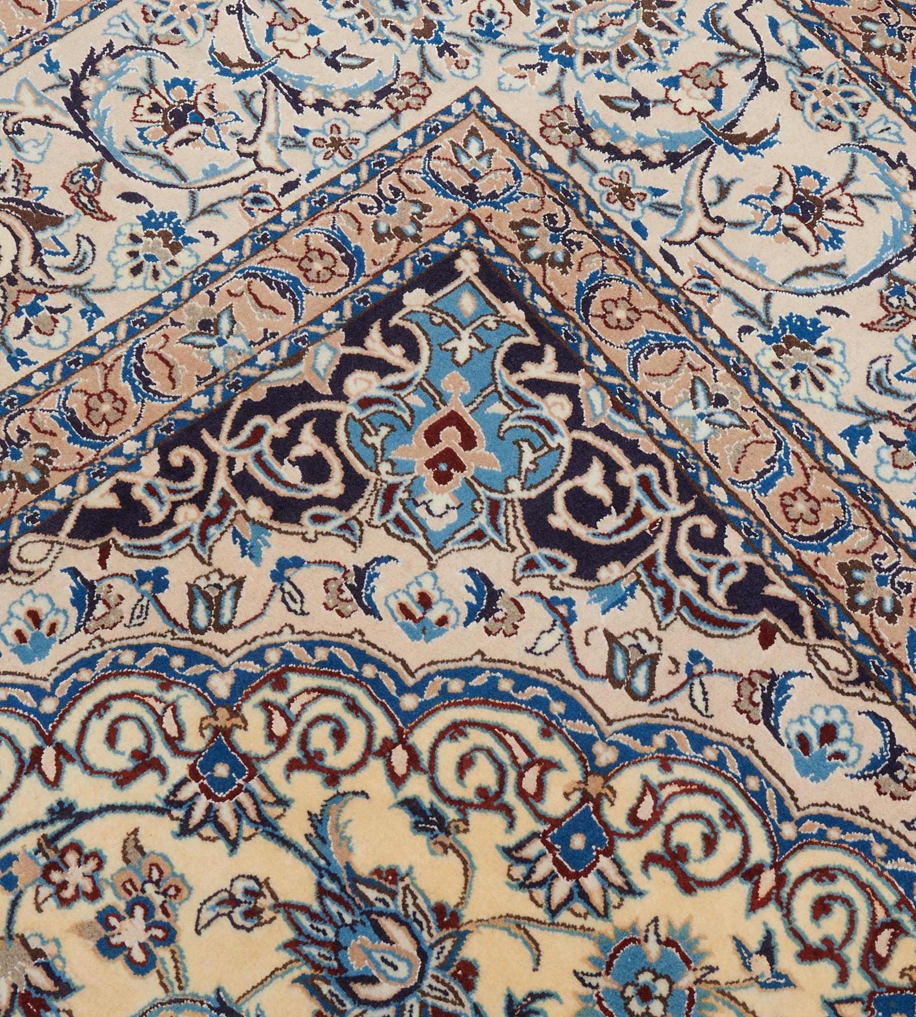 Tappeto persiano Nain in seta e lana vintage in vendita 1