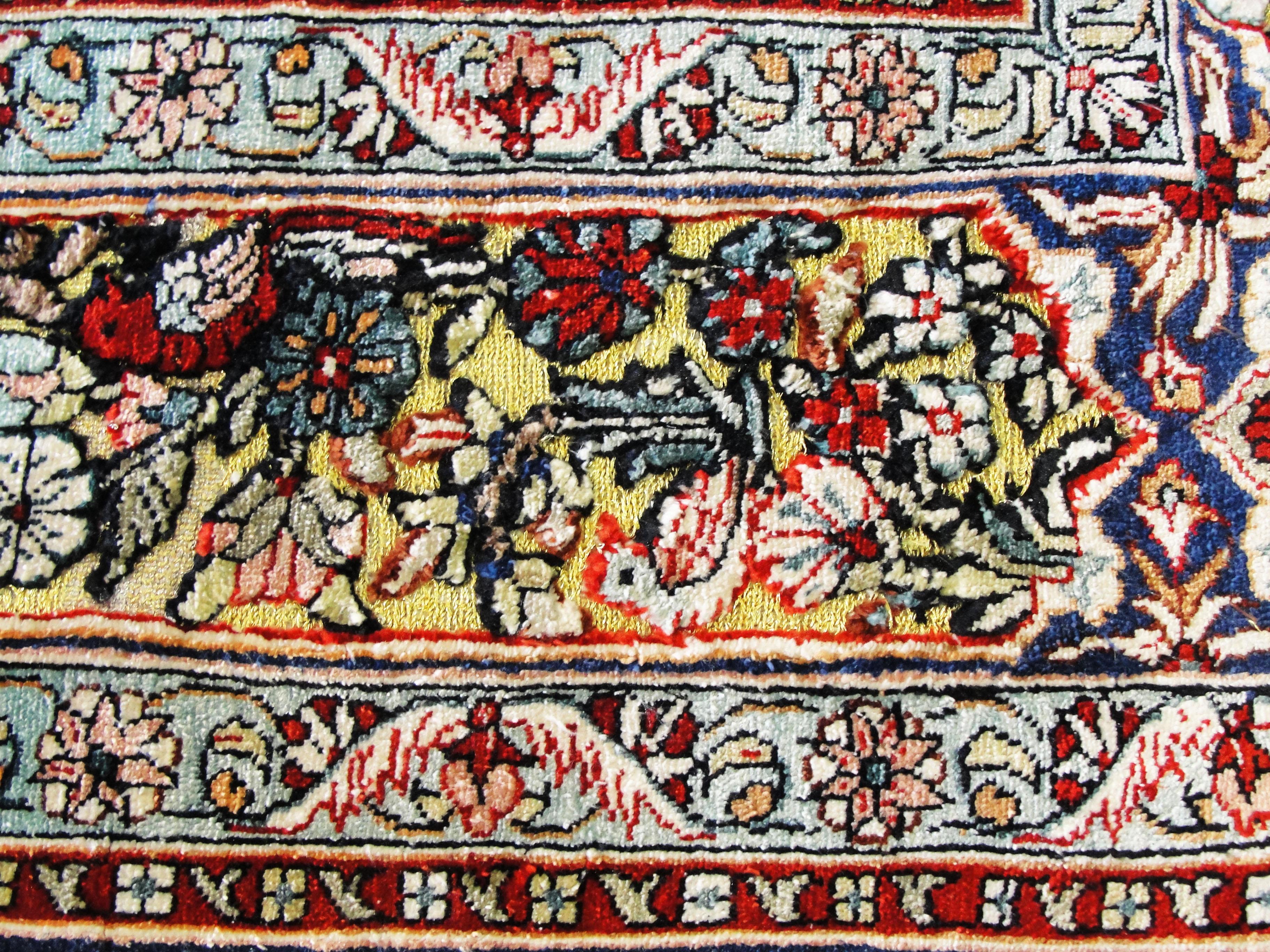 20th Century Vintage Silk Chinese Rug very fine For Sale