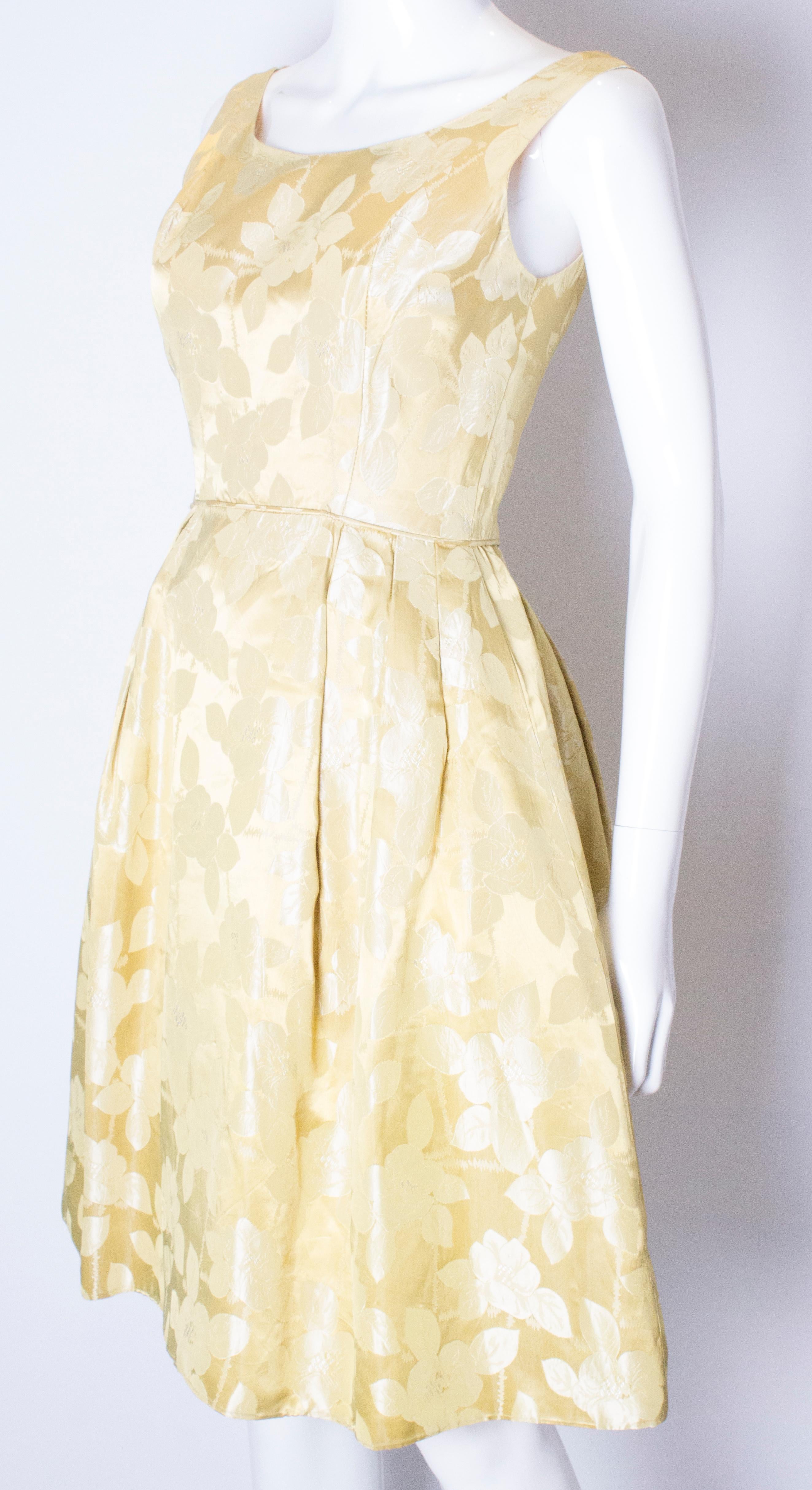 Vintage Silk Cocktail Dress In Good Condition For Sale In London, GB