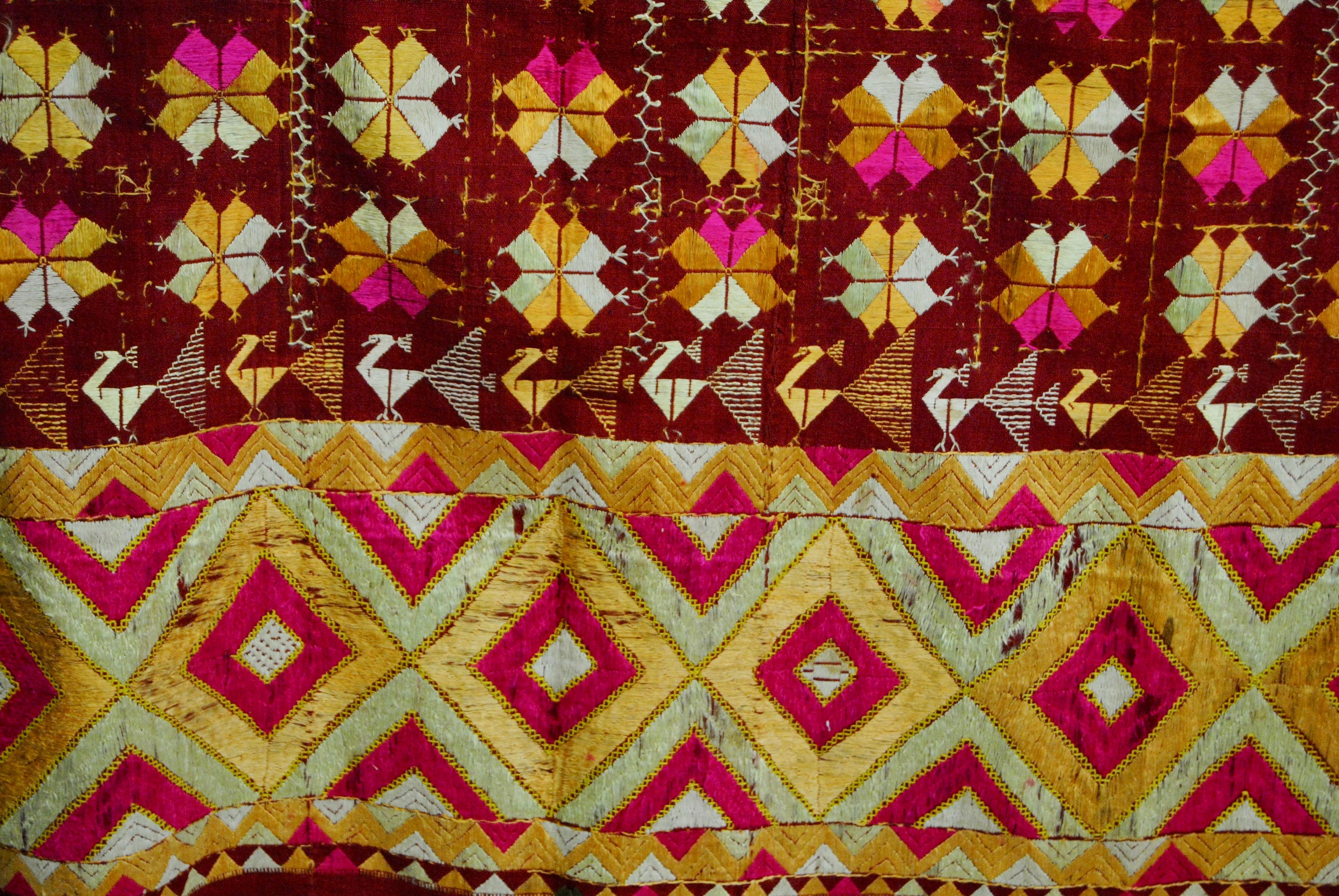 Vintage Silk Embroidered Phulkari Wedding Shawl from Punjab, India For Sale 2